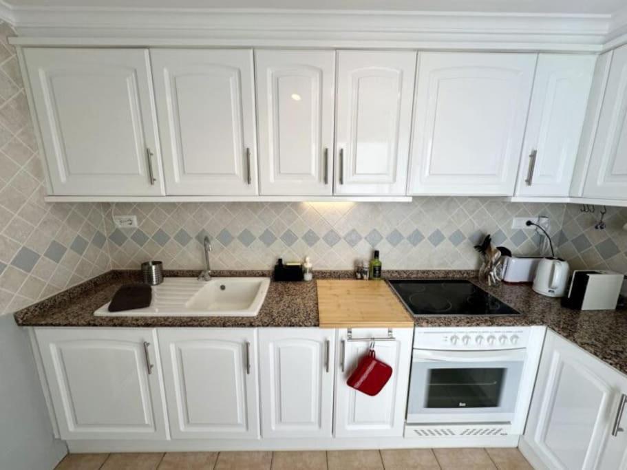 Tranquil two bedroom house in Beniarbeig