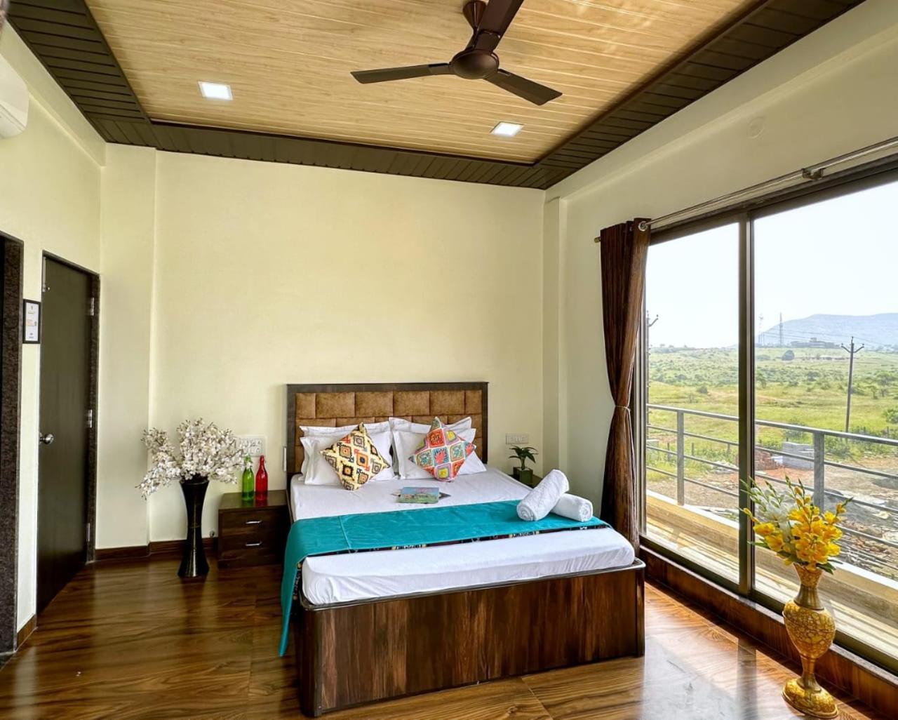 Kingfisher Villa