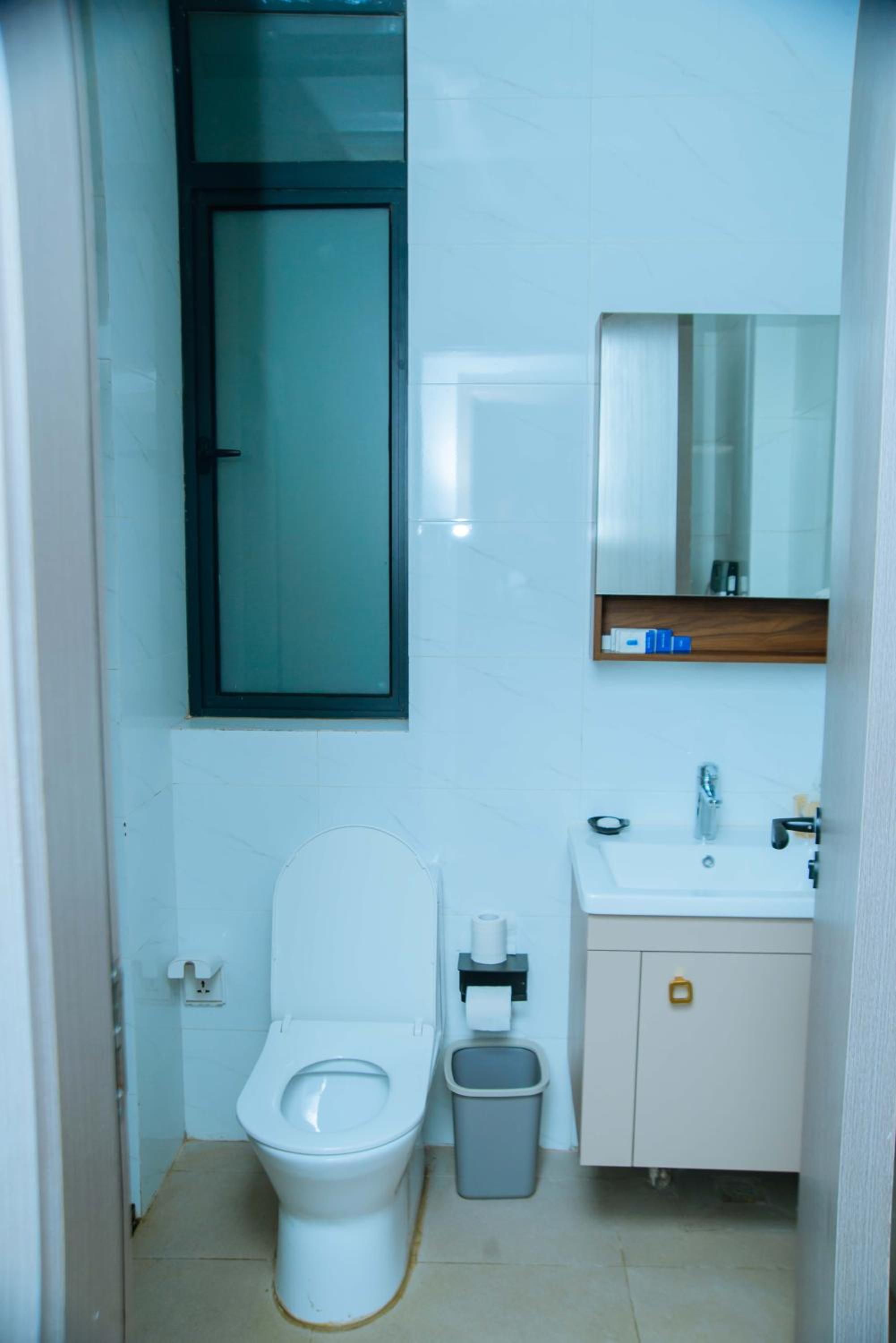 4 Elizabeth Golf Apartment