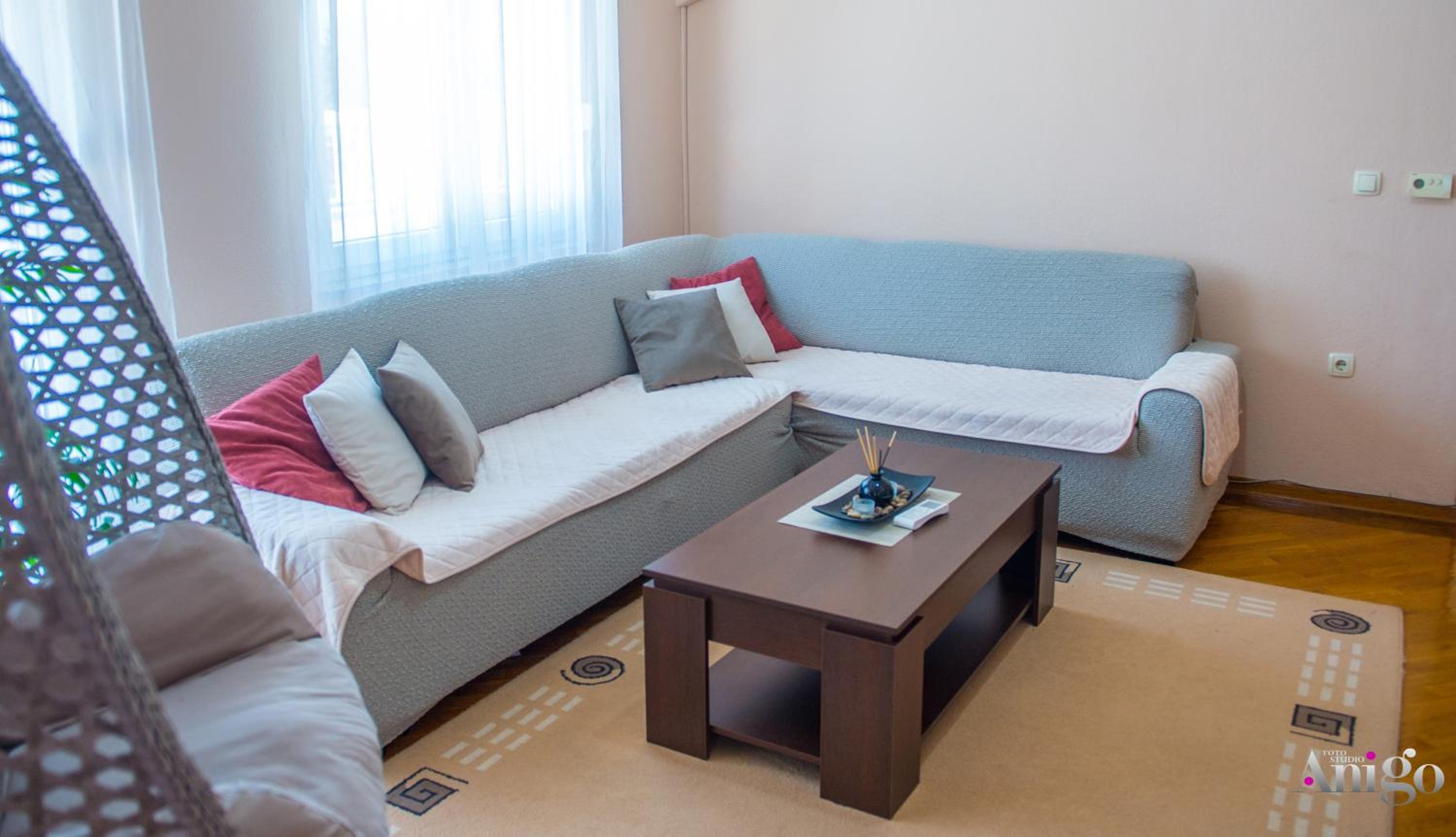 Spacious apartment overlooking Mostar