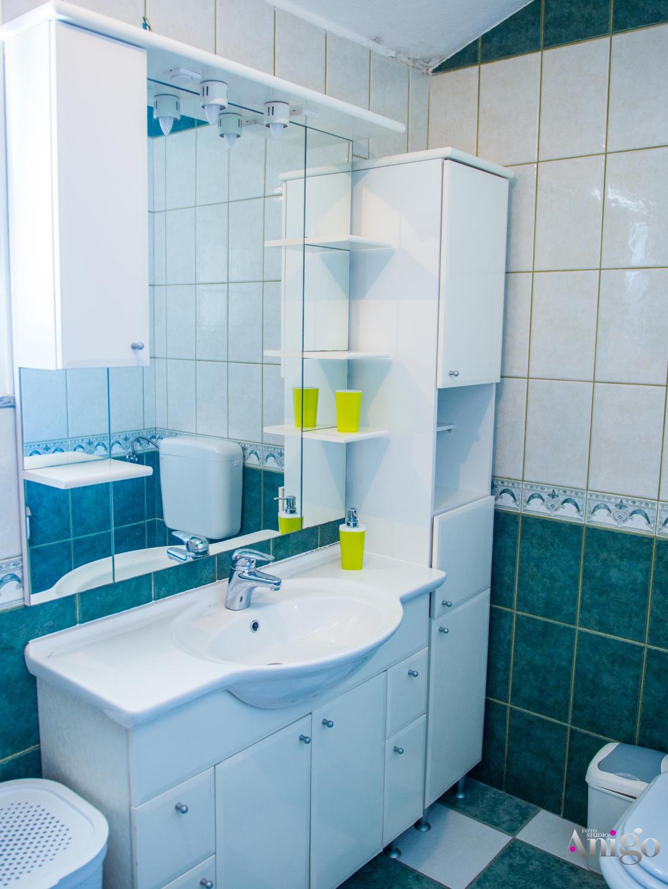 Spacious apartment overlooking Mostar