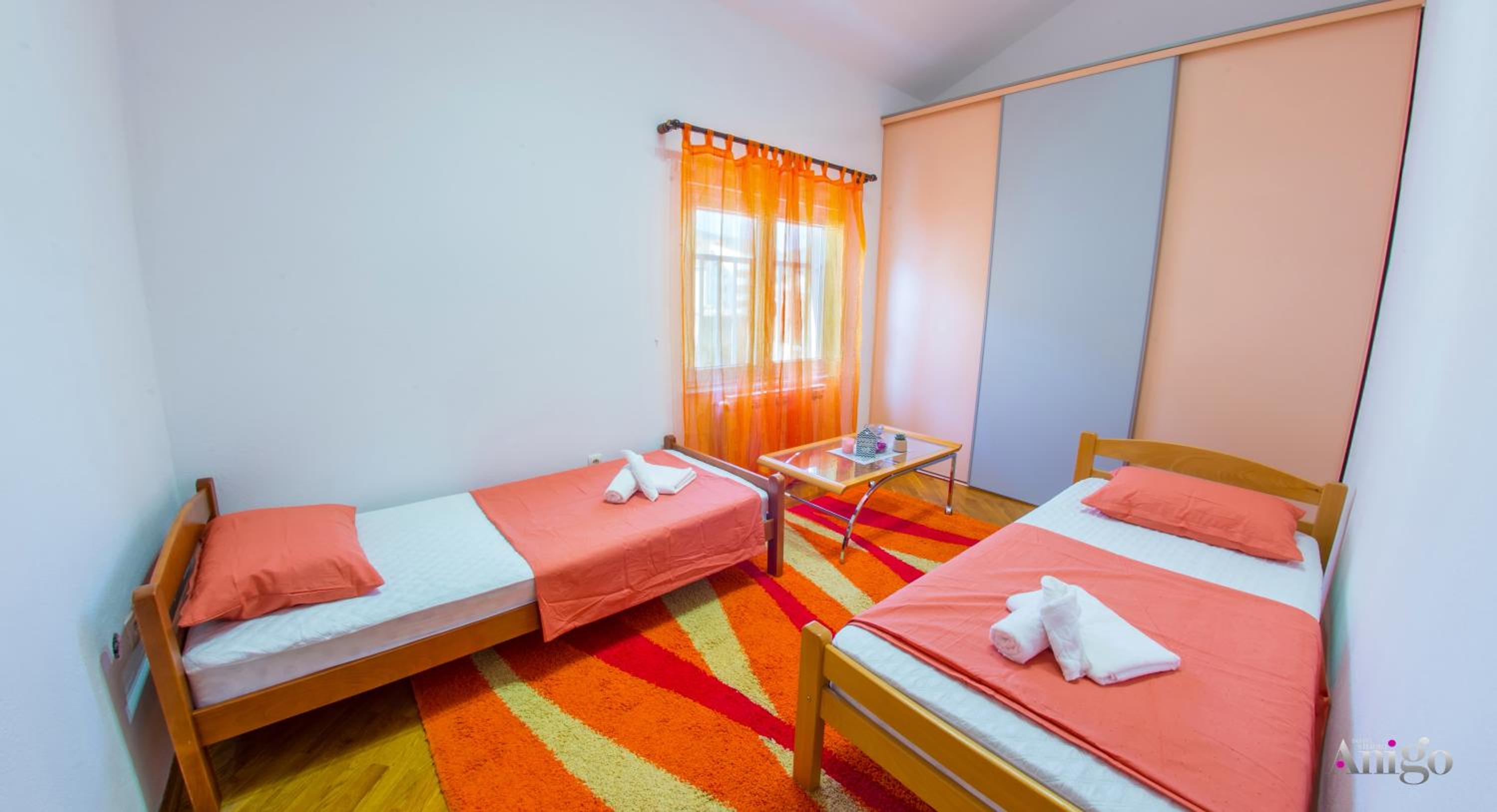 Spacious apartment overlooking Mostar