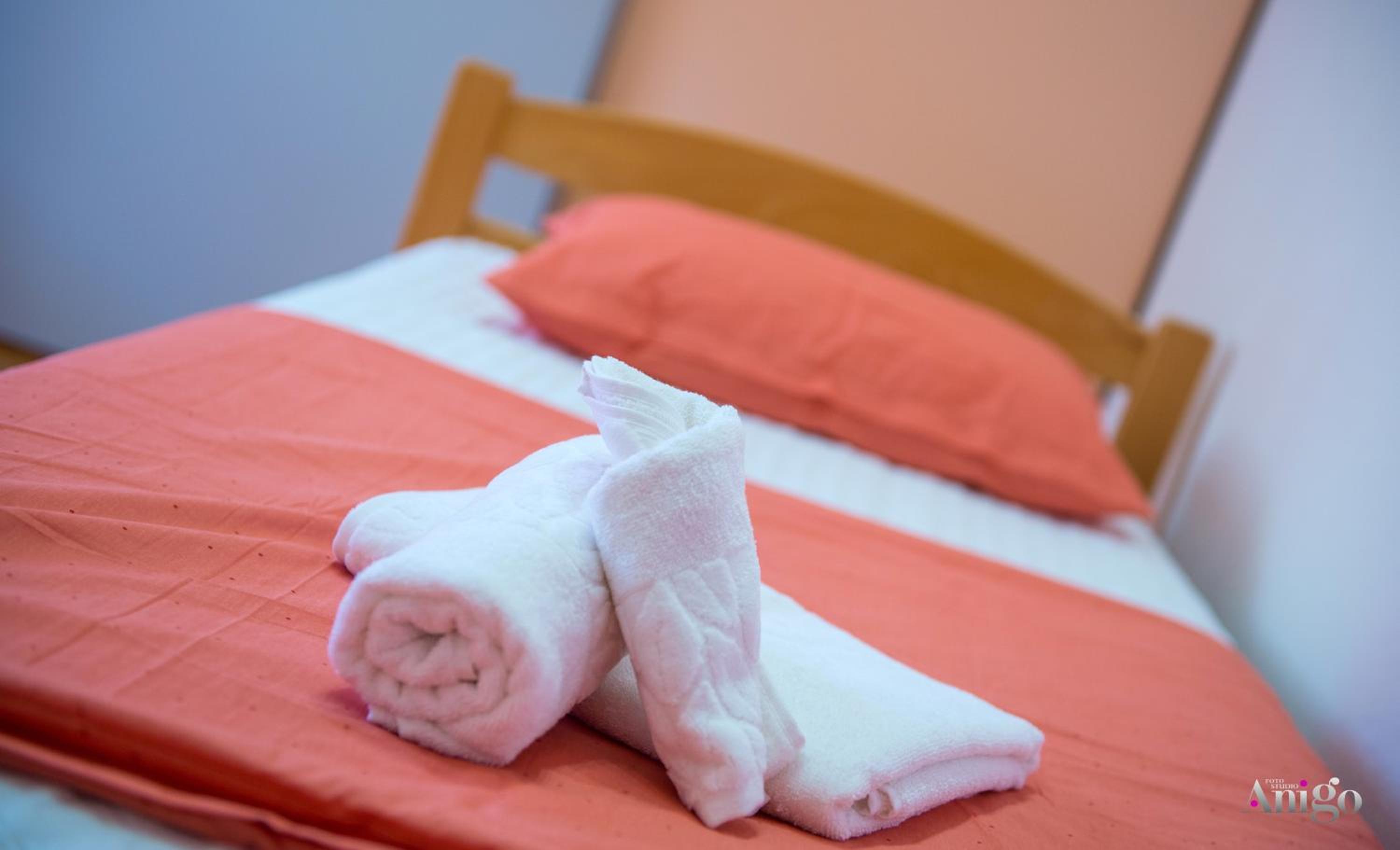 Spacious apartment overlooking Mostar
