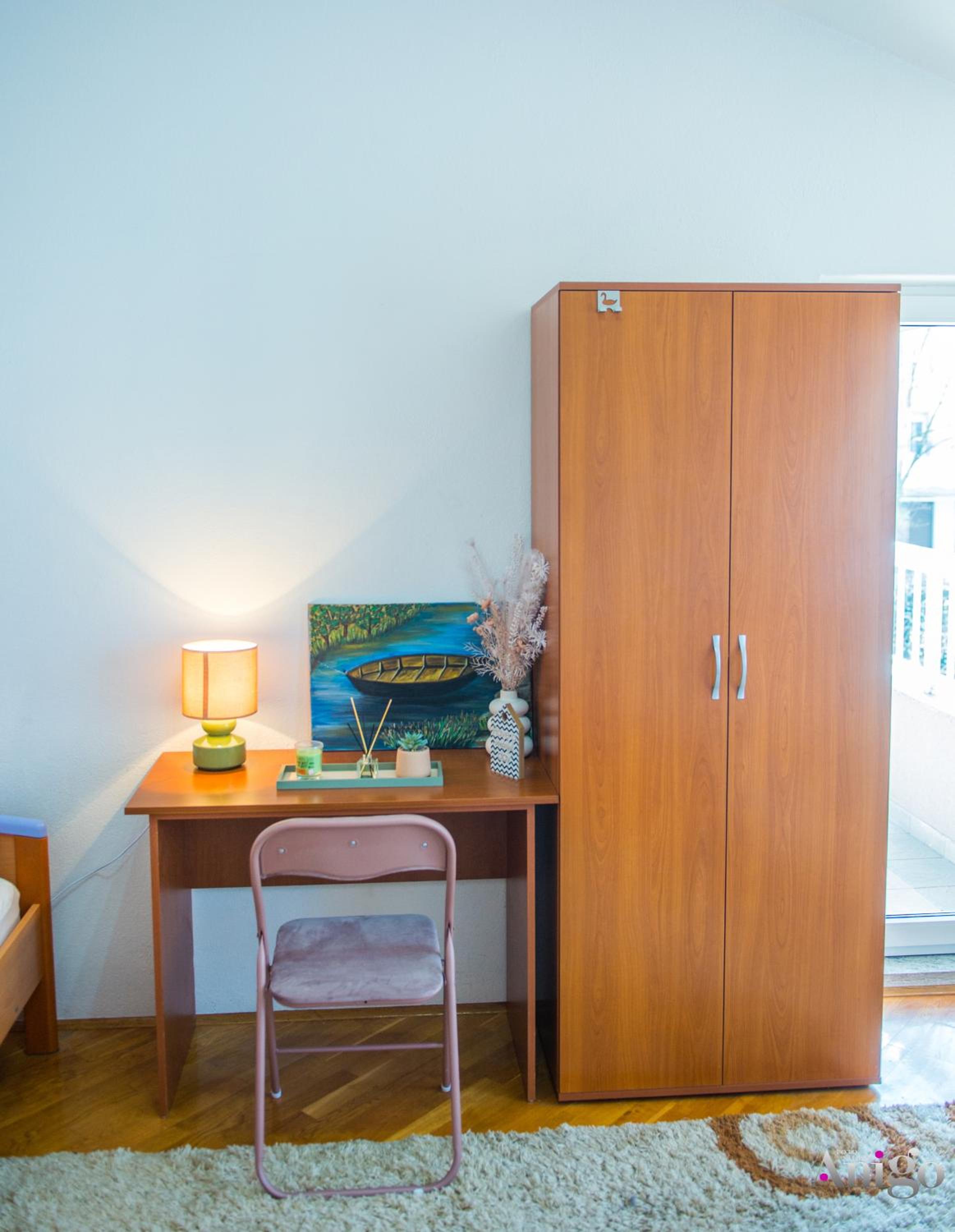 Spacious apartment overlooking Mostar