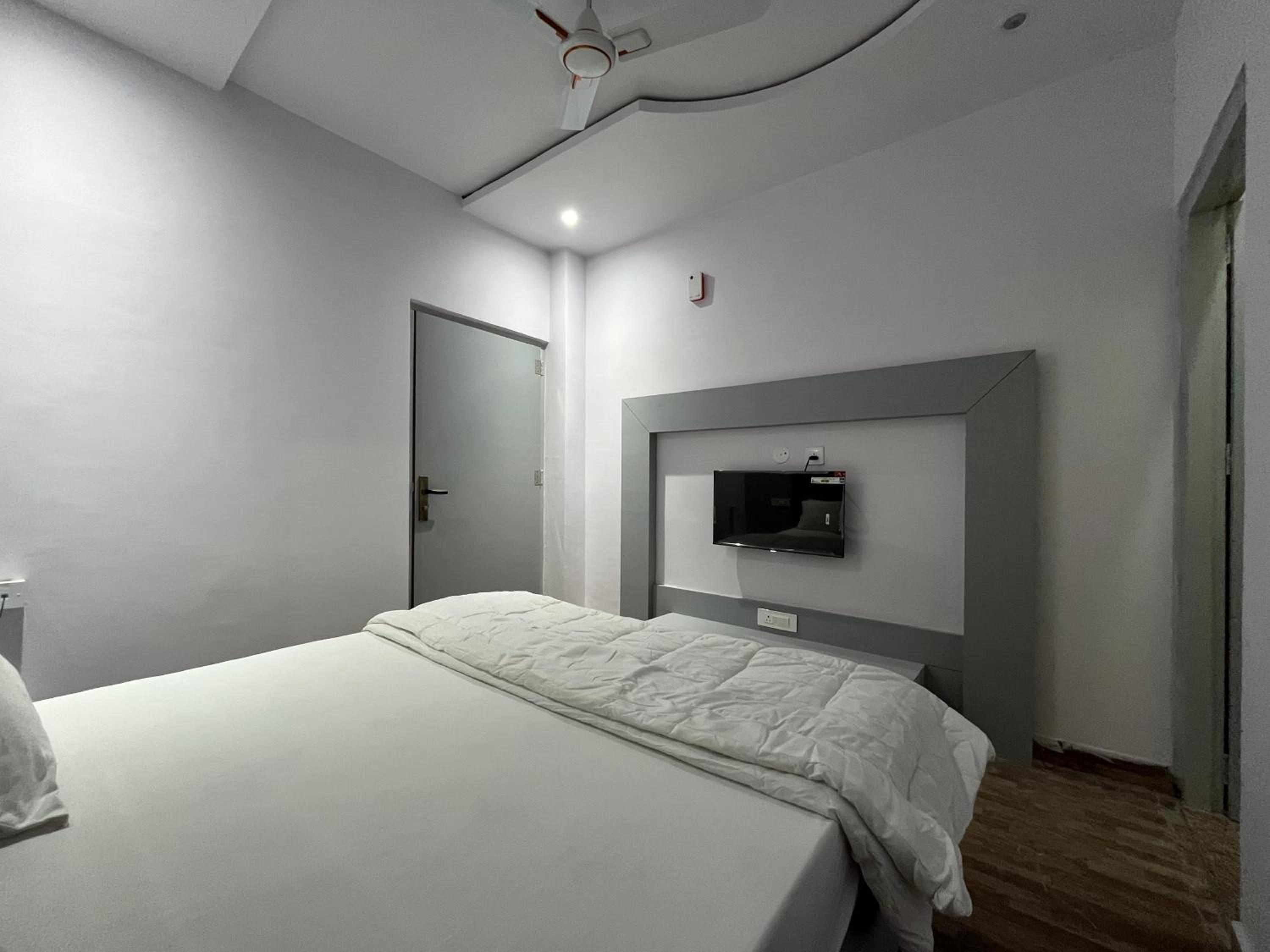 Hotel Shree Radham