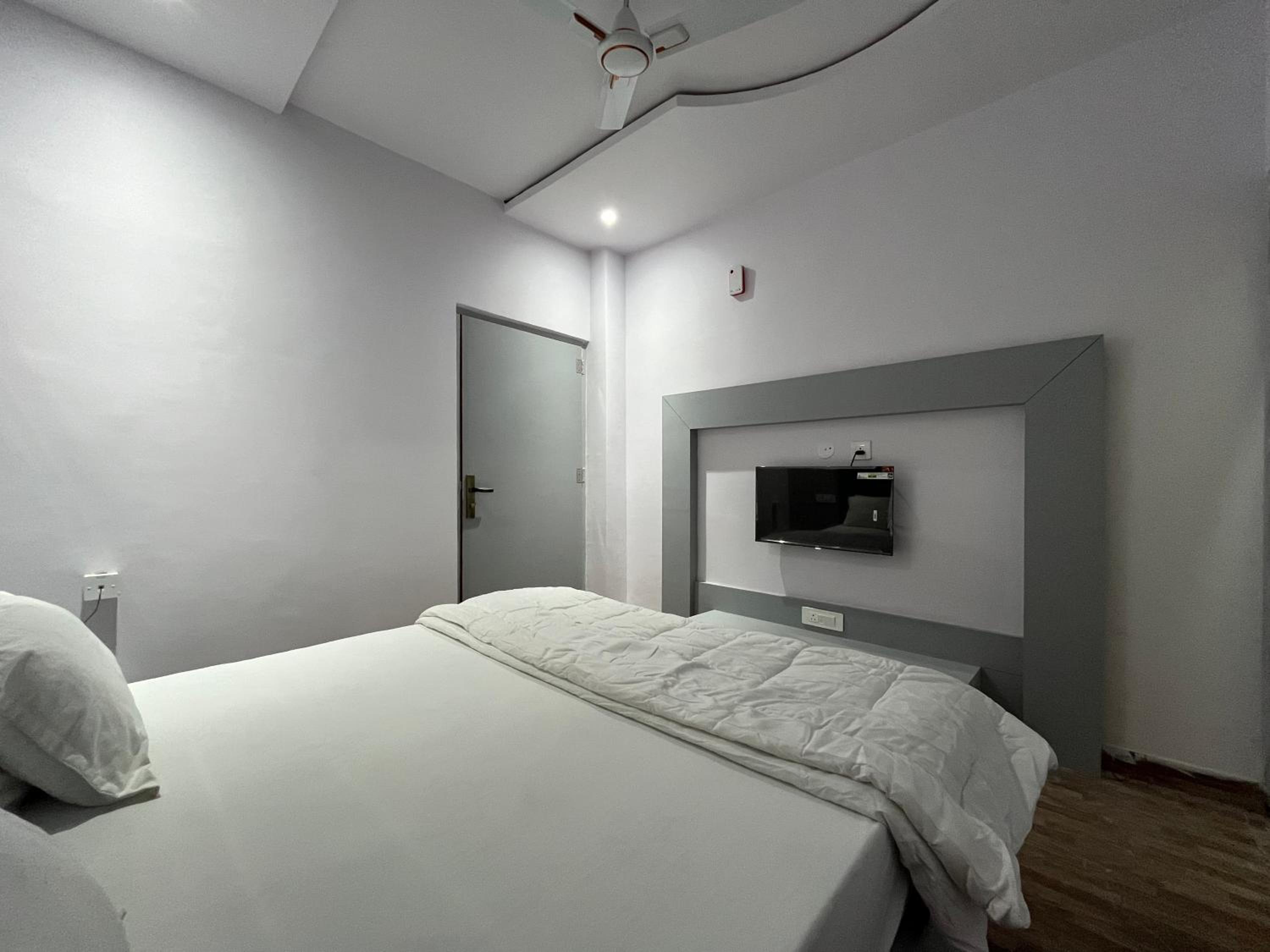 Hotel Shree Radham
