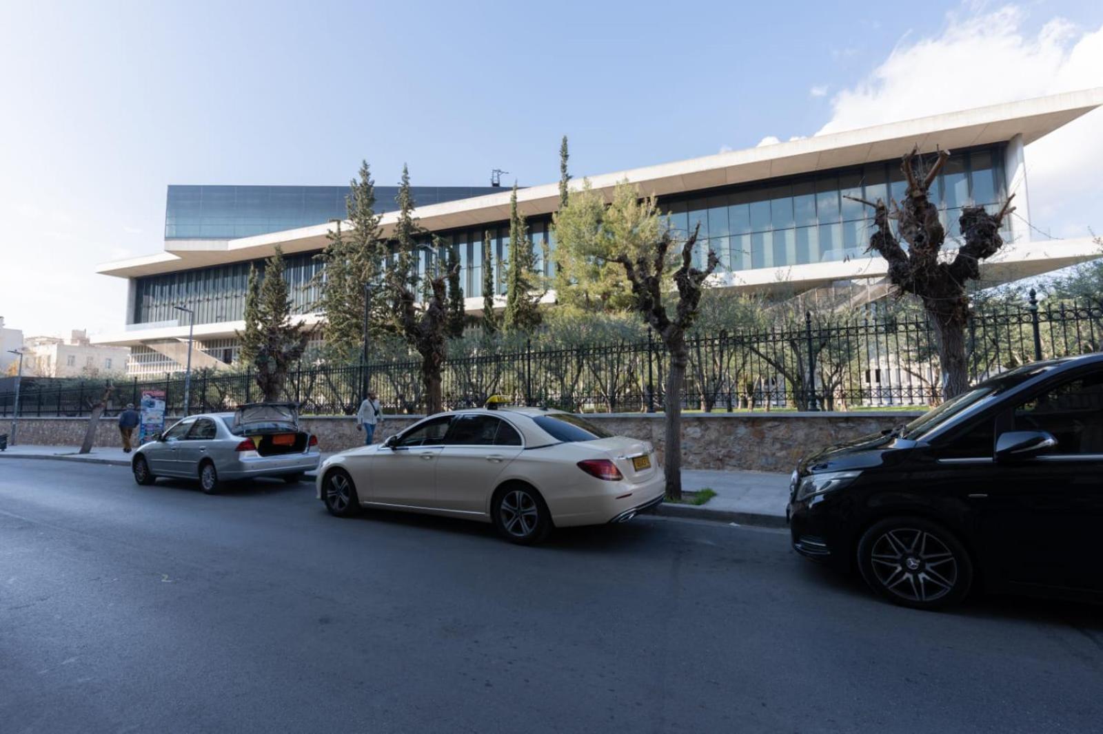 Athens Oasis - Timeless comfort at the Acropolis