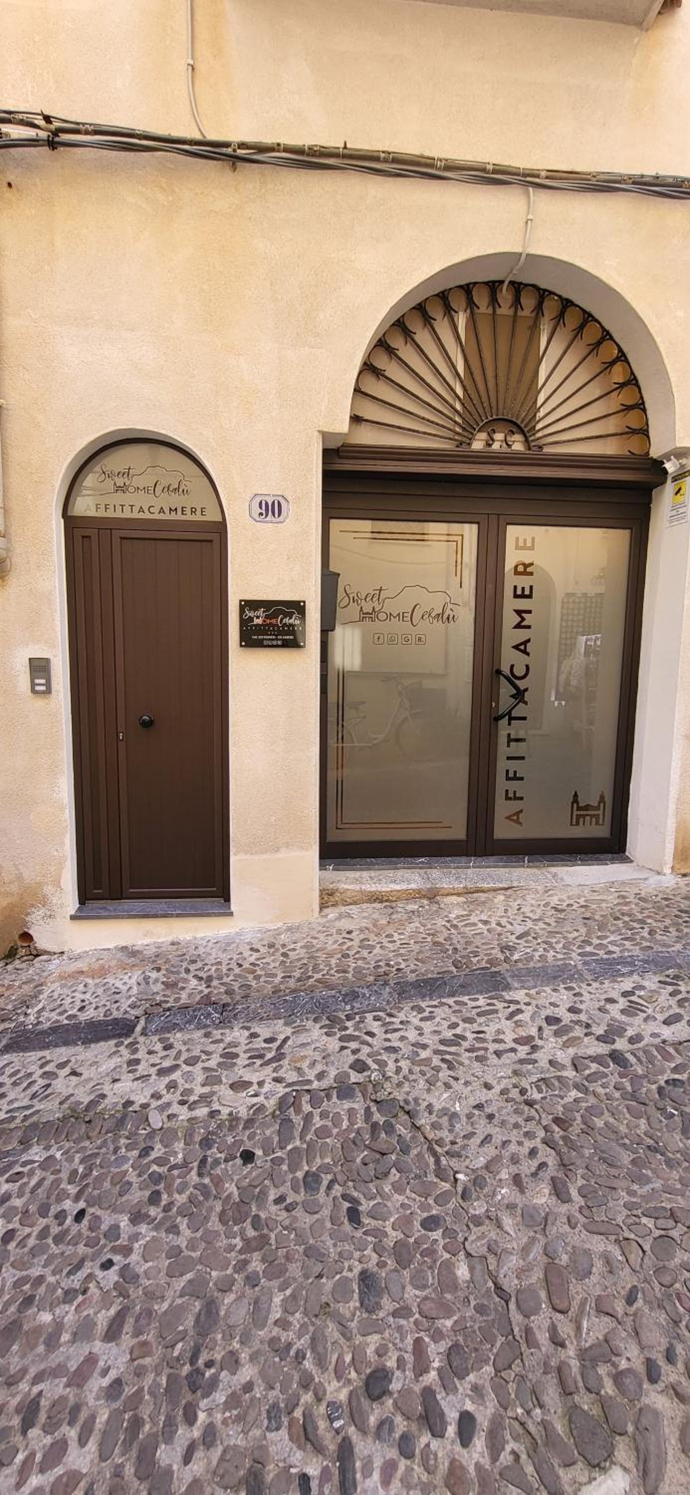 Hotel Sweet Home Cefalù - Image 1