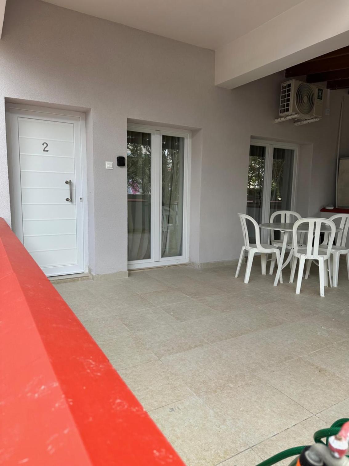Vergi Apartments