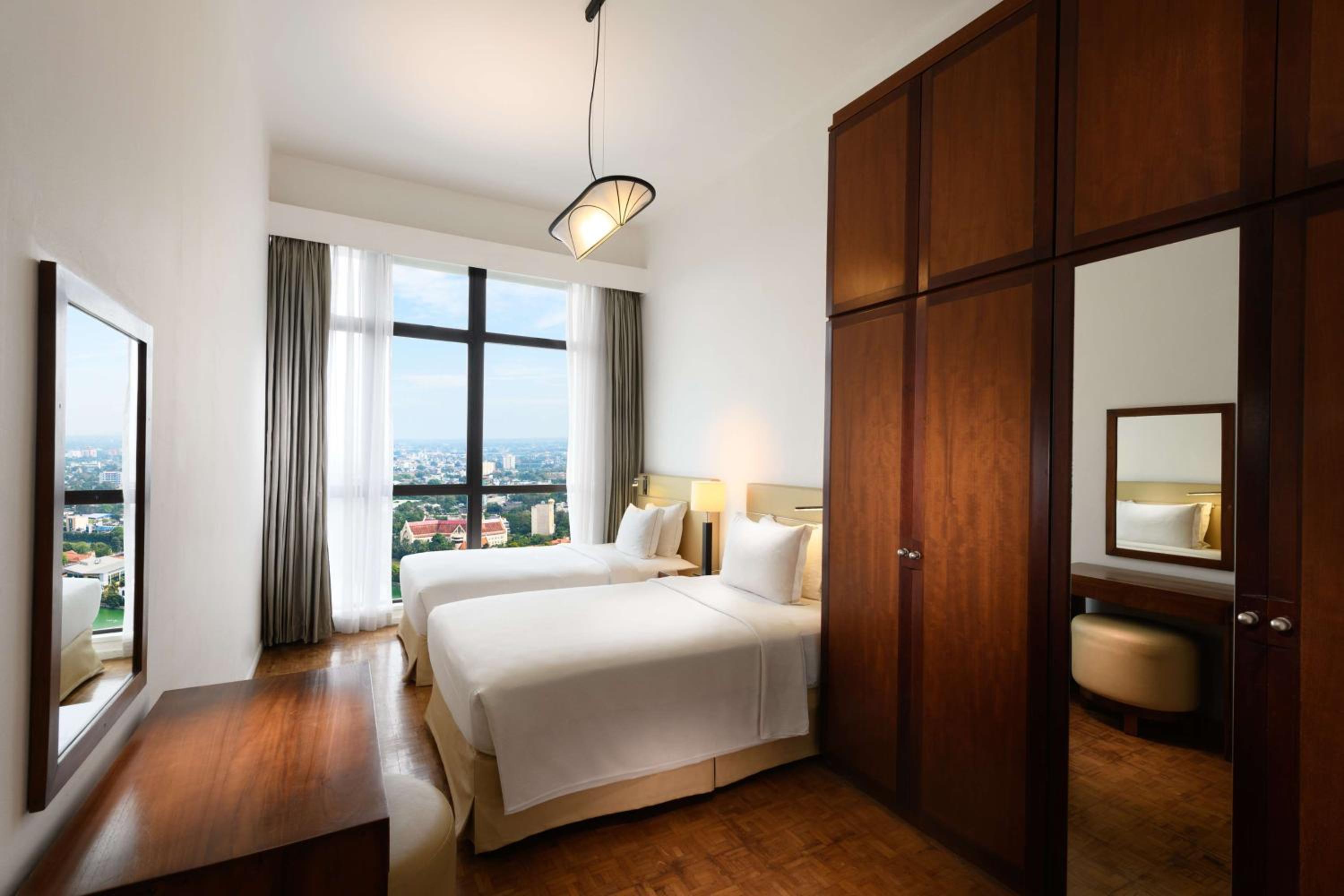 Hilton Colombo Residence - Image 4