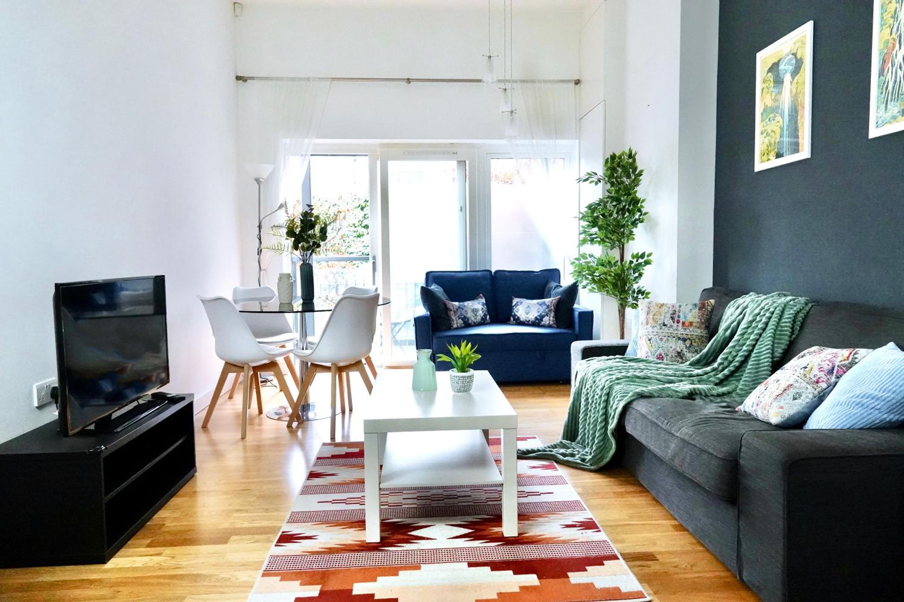 Luxury, Spacious 2 Bed flat in London