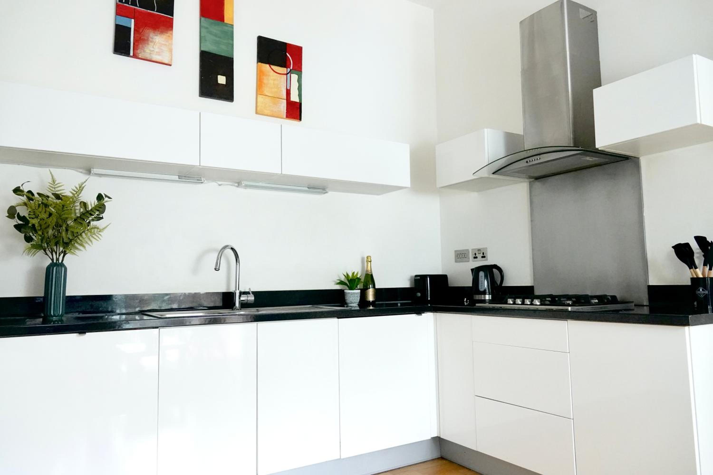 Luxury, Spacious 2 Bed flat in London
