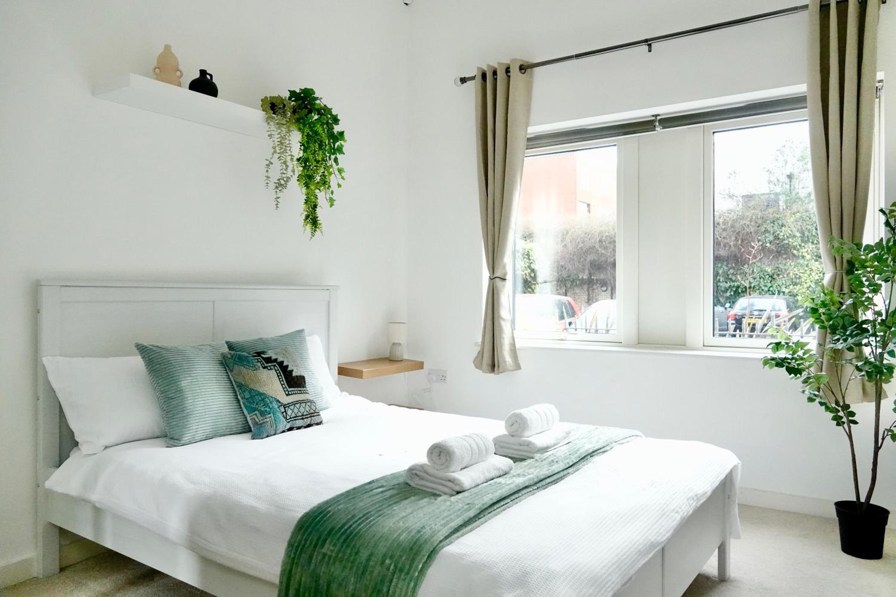 Luxury, Spacious 2 Bed flat in London