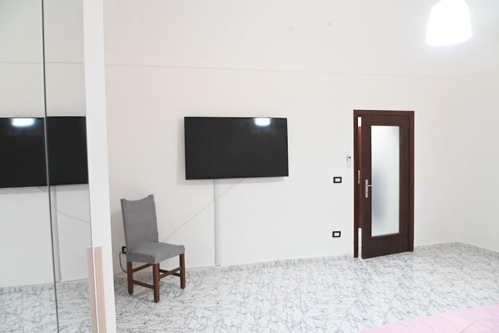 Cozy Apartment- near the Archaeological Site