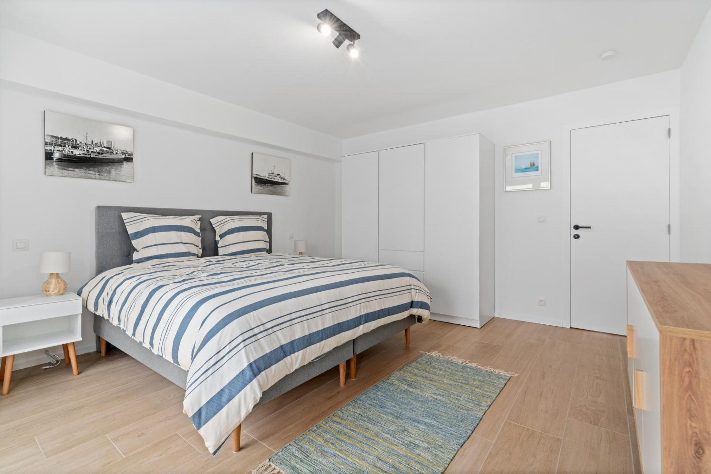 Splendid two-bedroom flat frontal seaview - 
