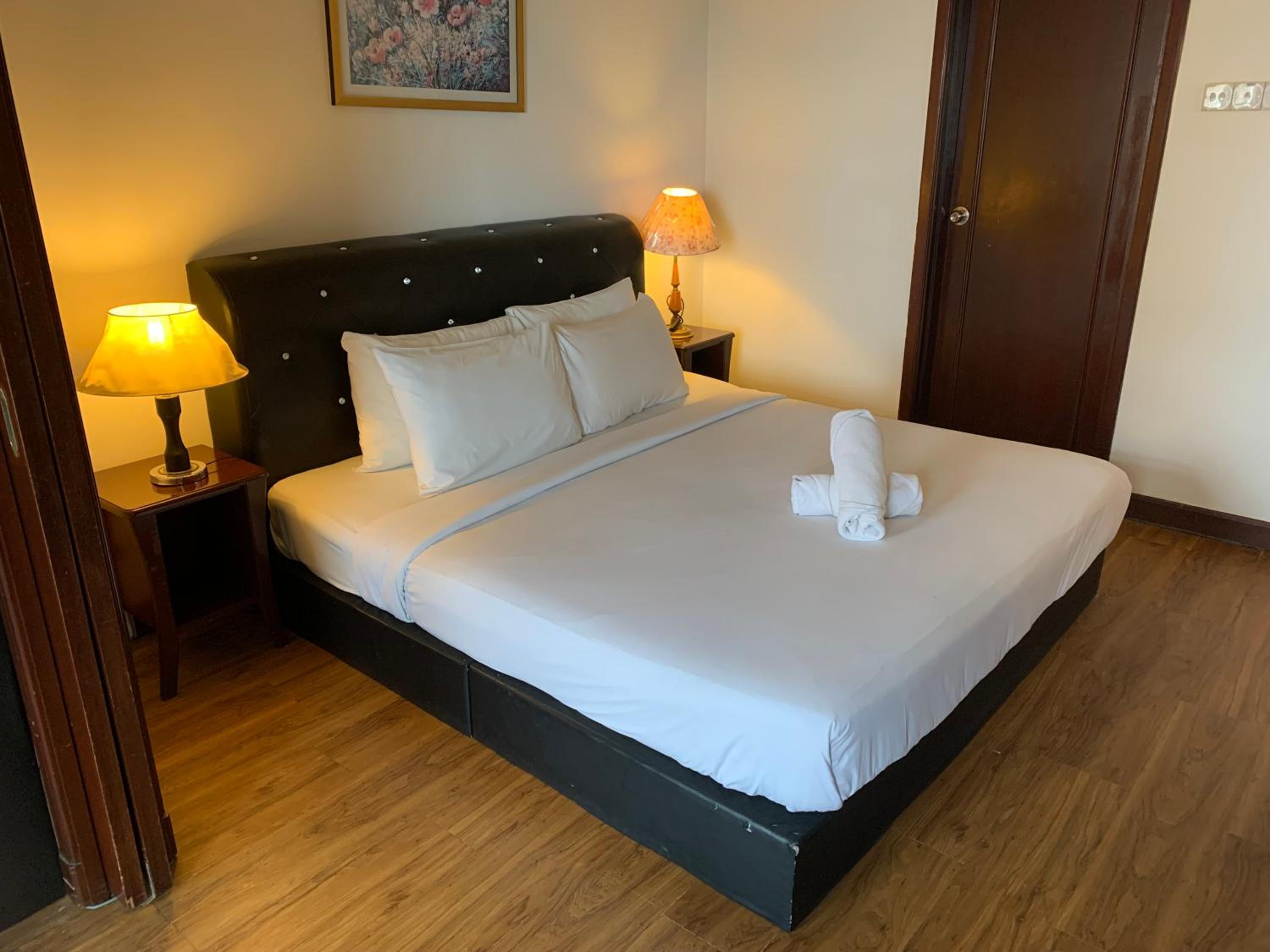 RN Service Suites At Times Square KL