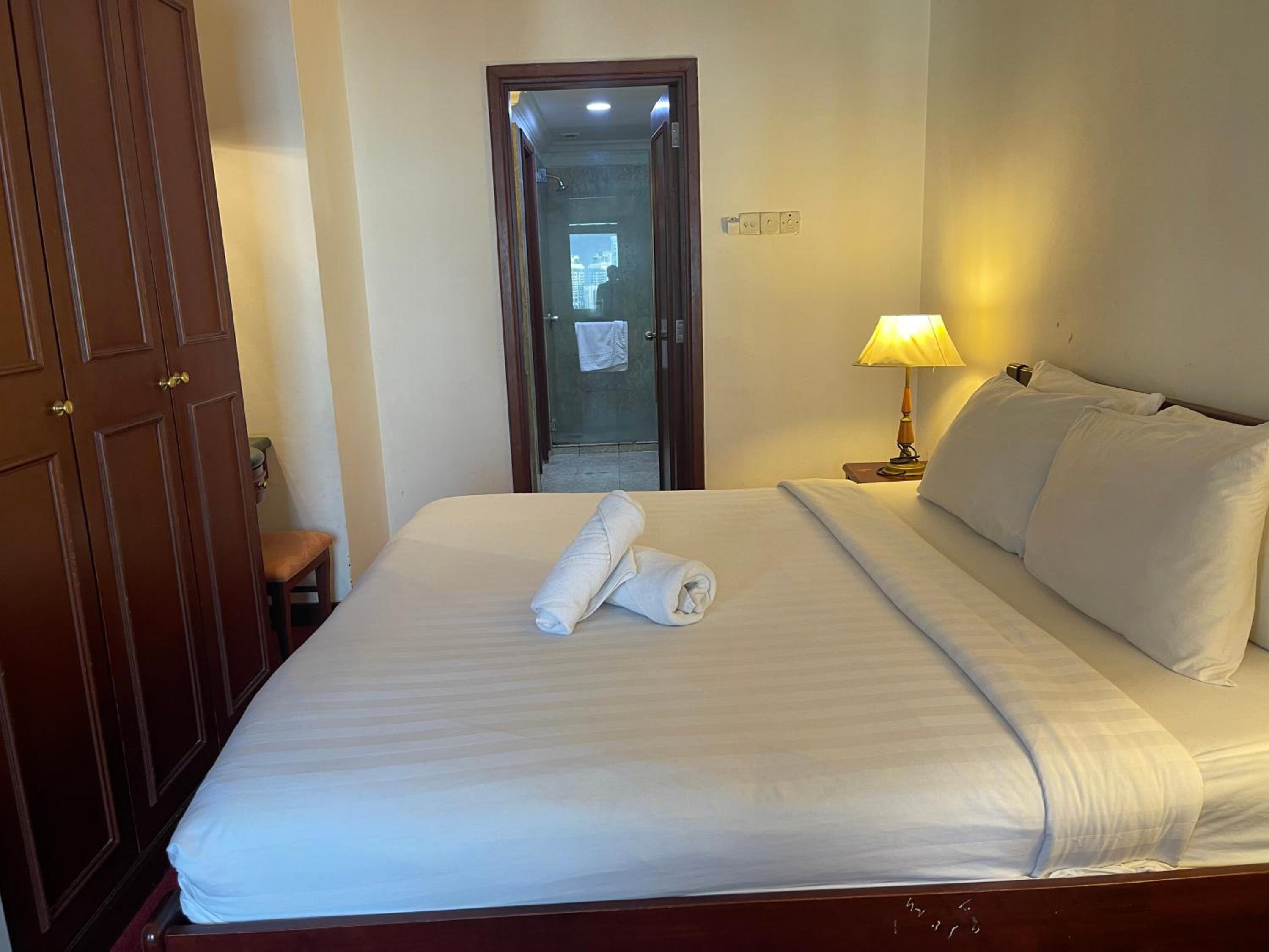 RN Service Suites At Times Square KL