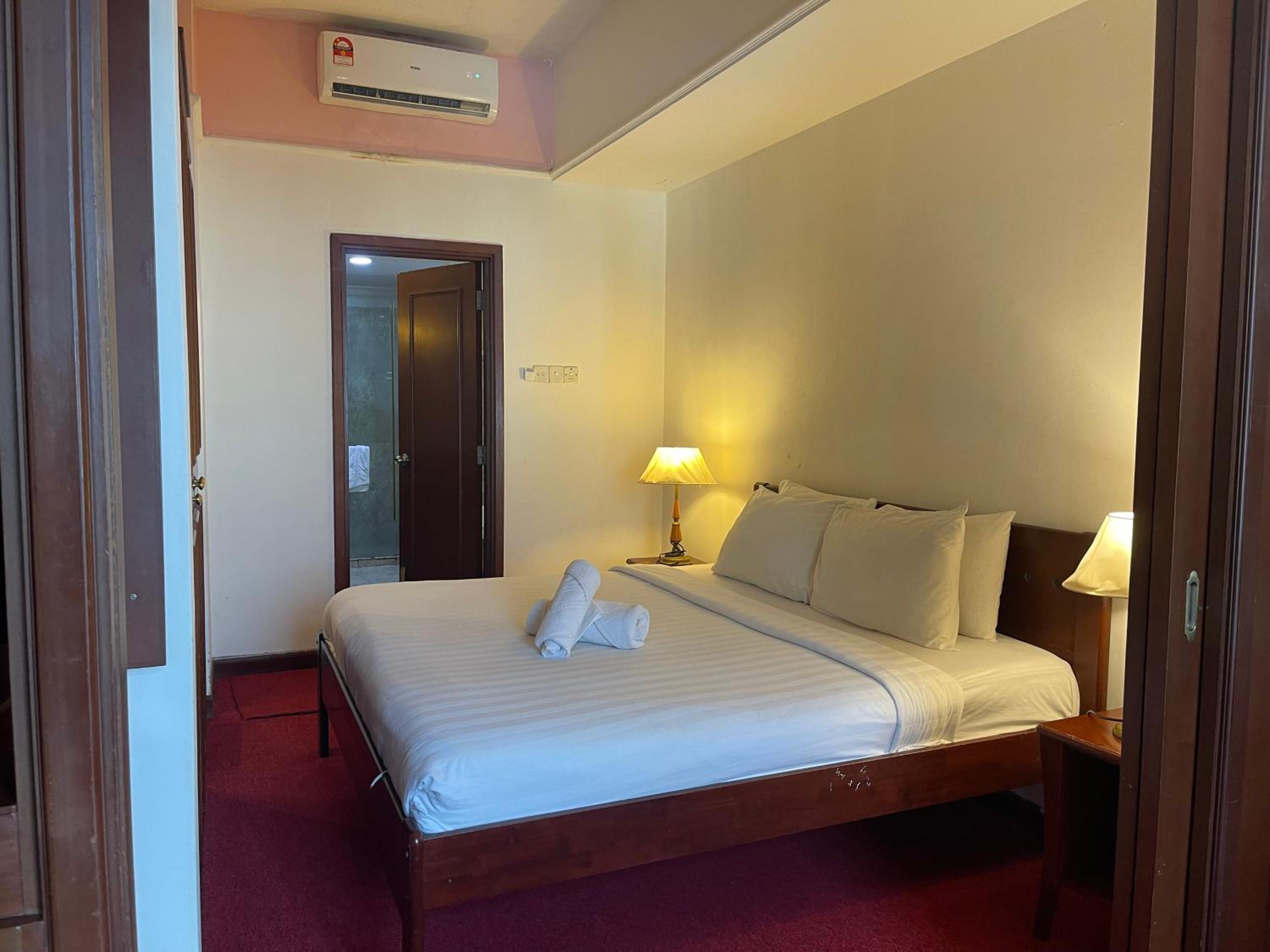 RN Service Suites At Times Square KL