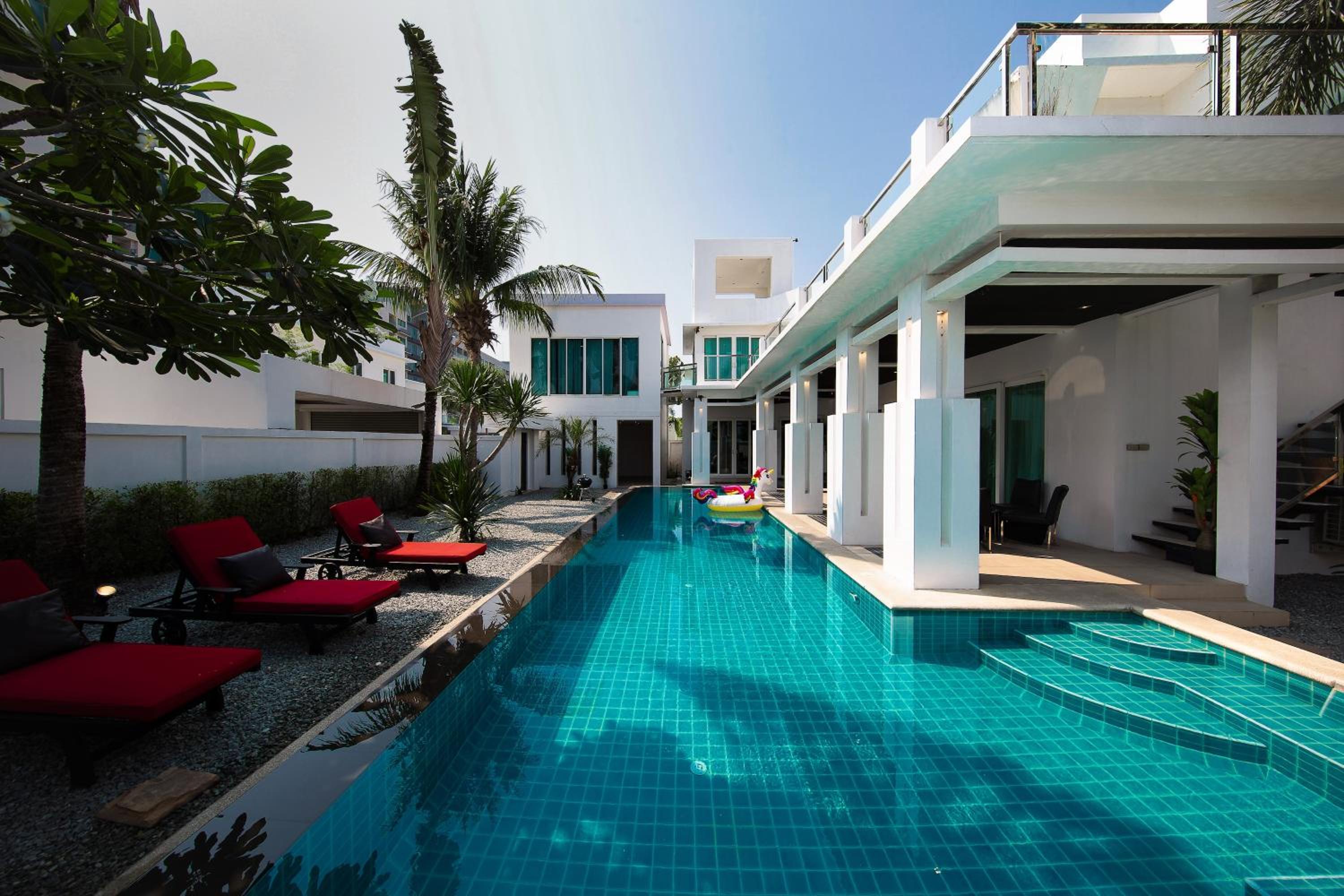 Villas In Pattaya