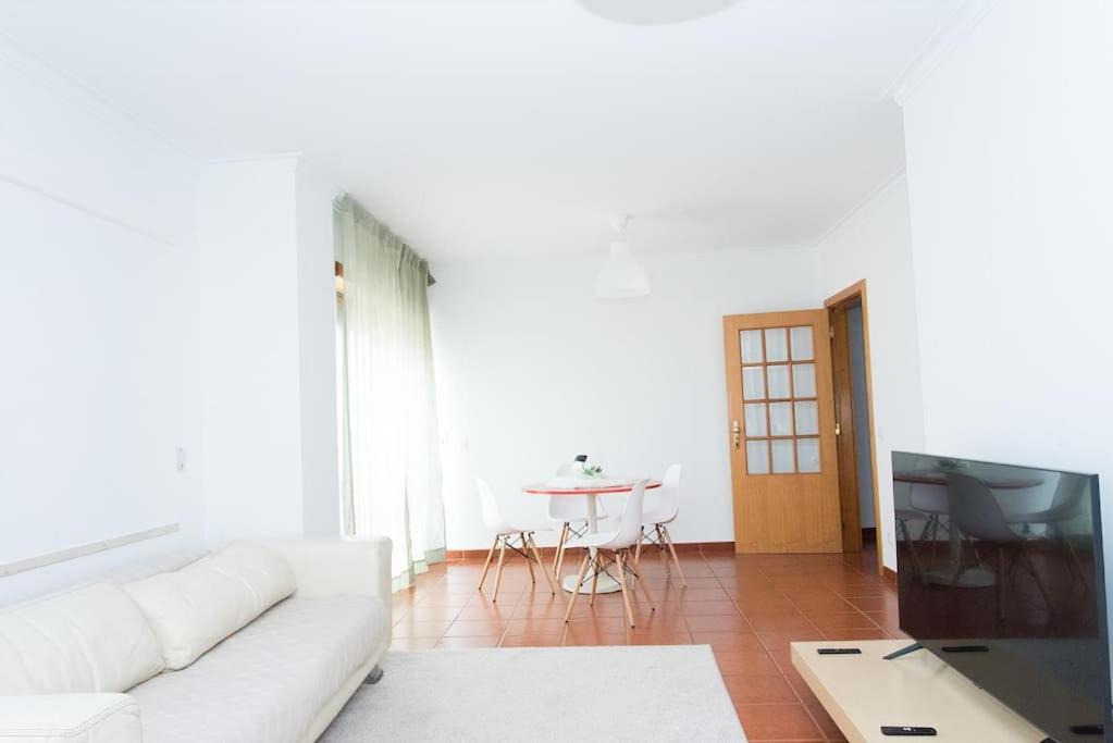 Paulo Guest Apartment by Rosado