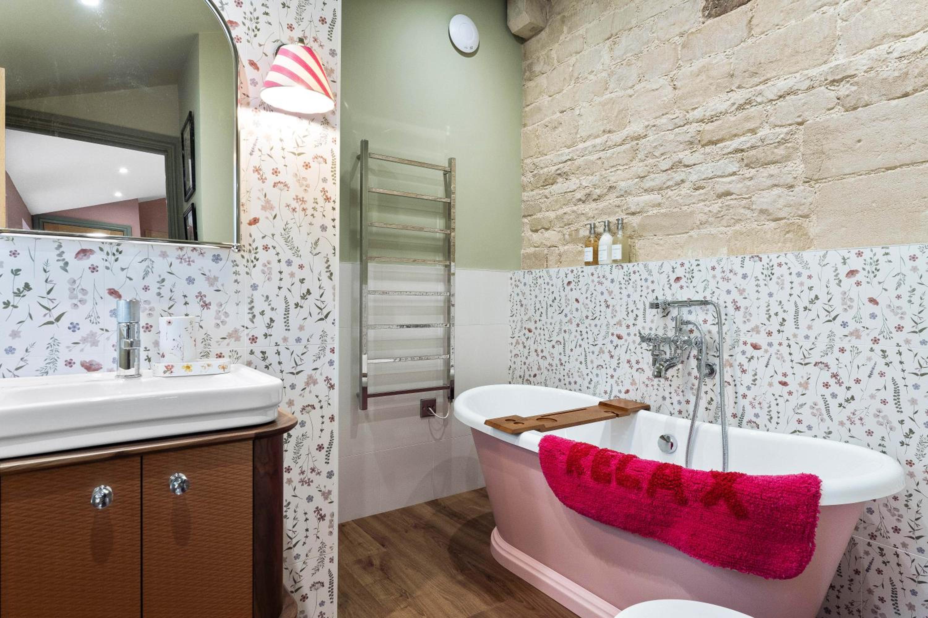 Oakham Vacations - Copper Beech Cottage - Property Image 11