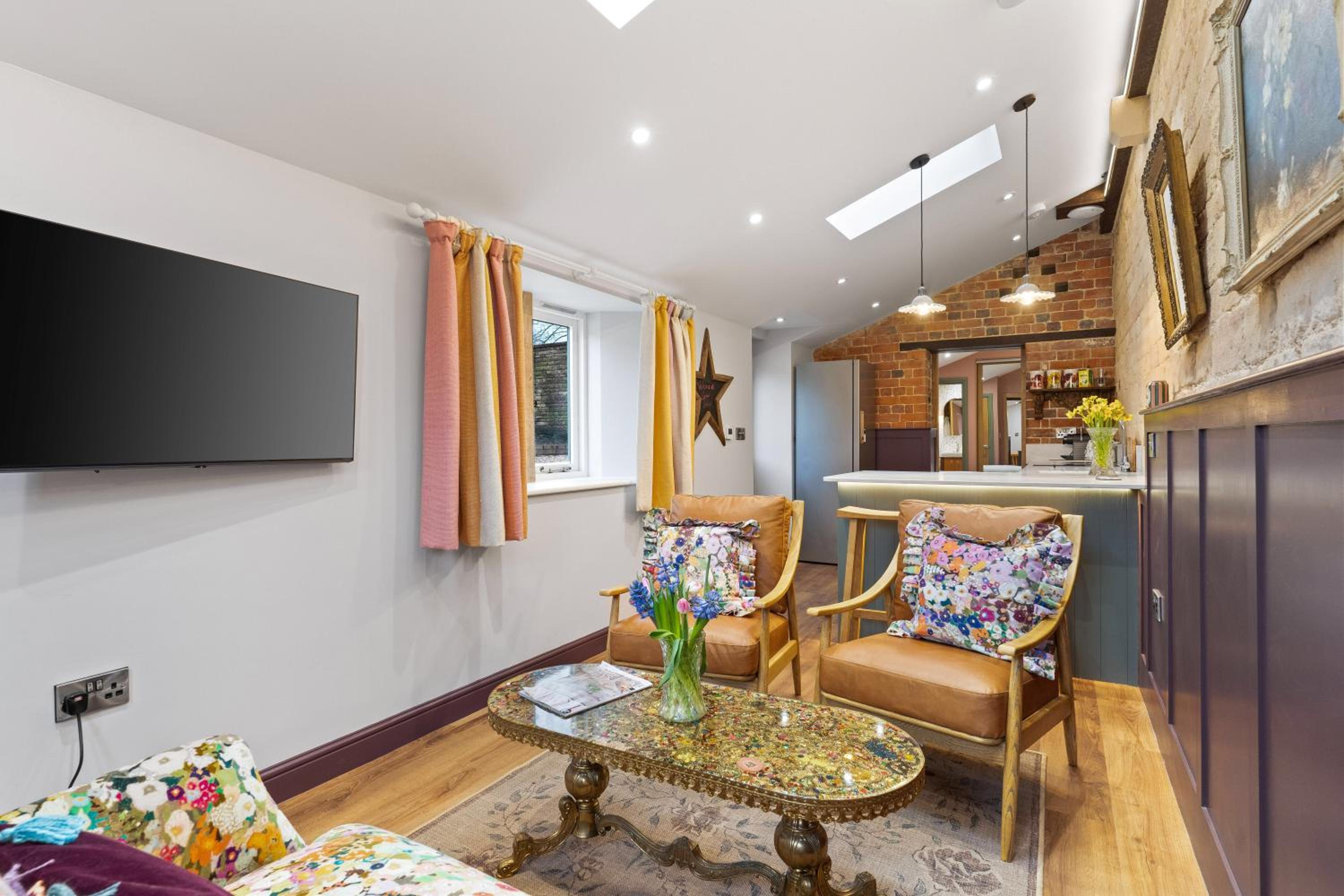 Oakham Vacations - Copper Beech Cottage - Property Image 1