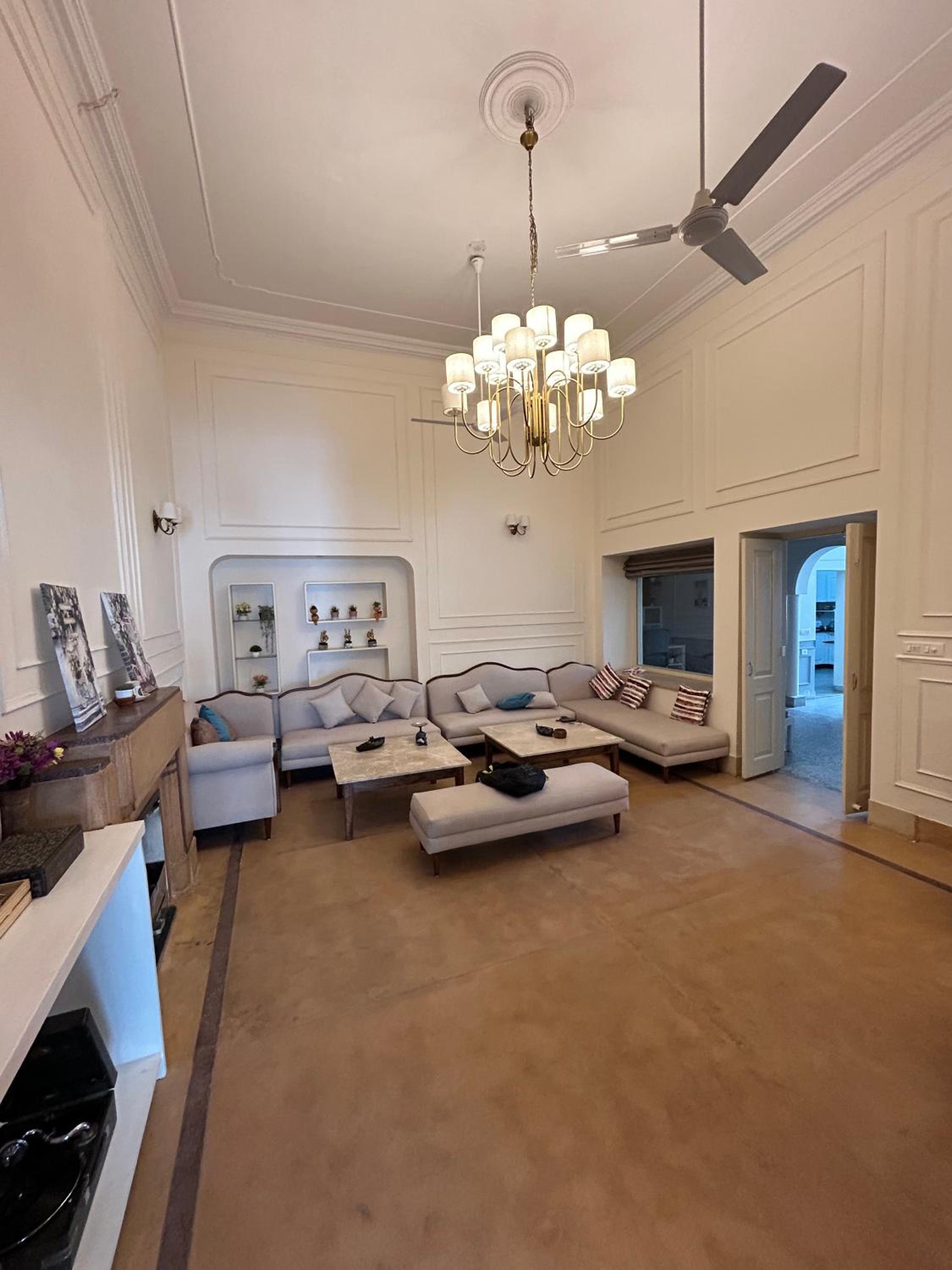Colonial 3br Villa In Dehradun With Outdoor Jacuzzi By Especial Rentals