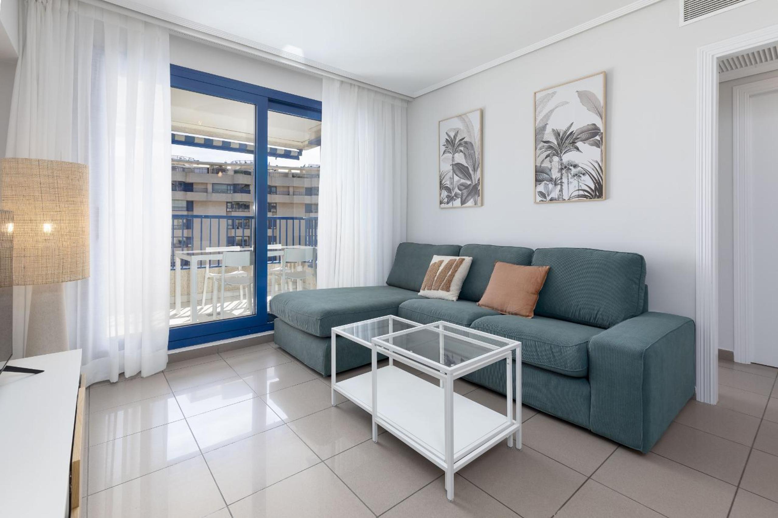 ApartUP Patacona Infinity
