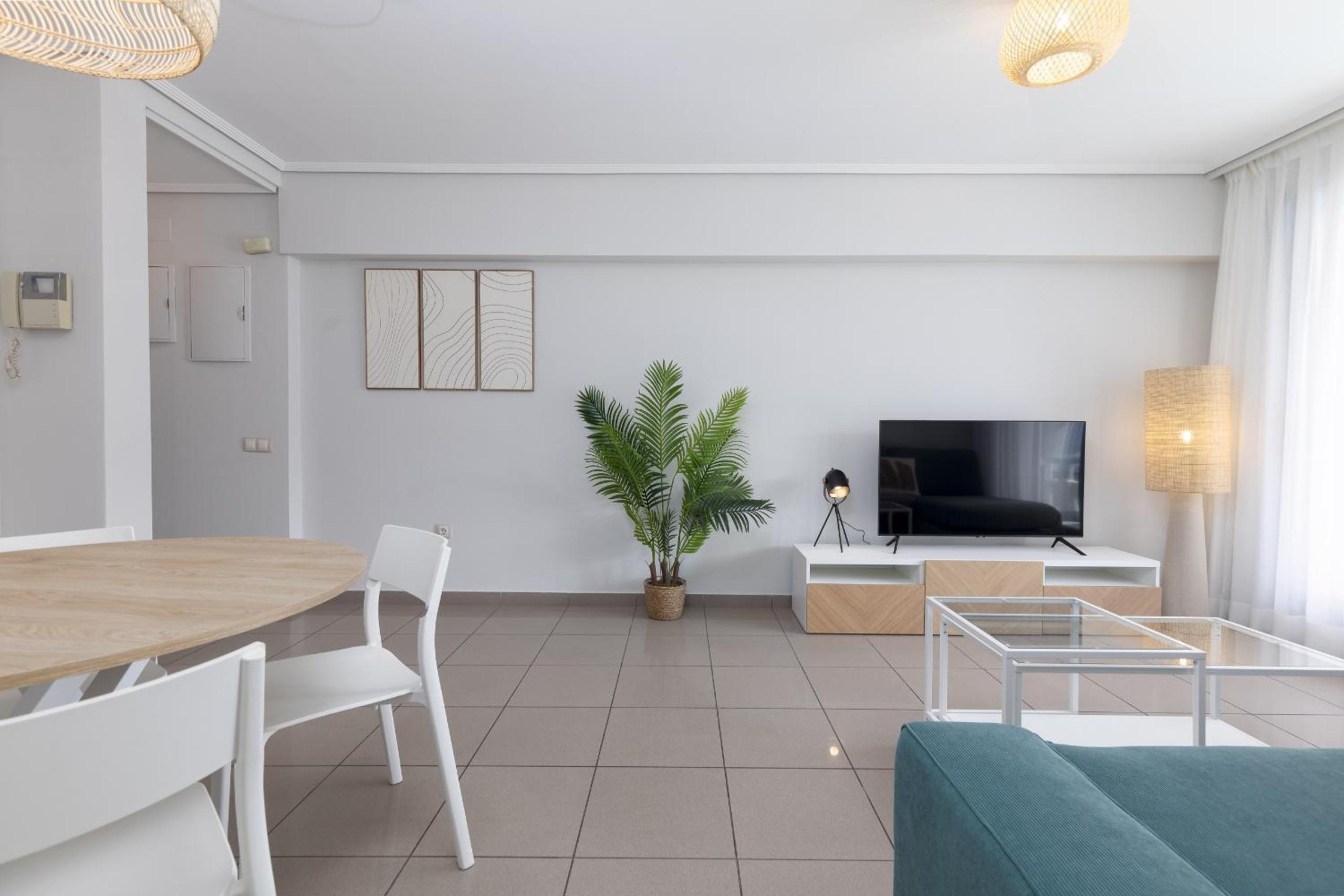 ApartUP Patacona Infinity