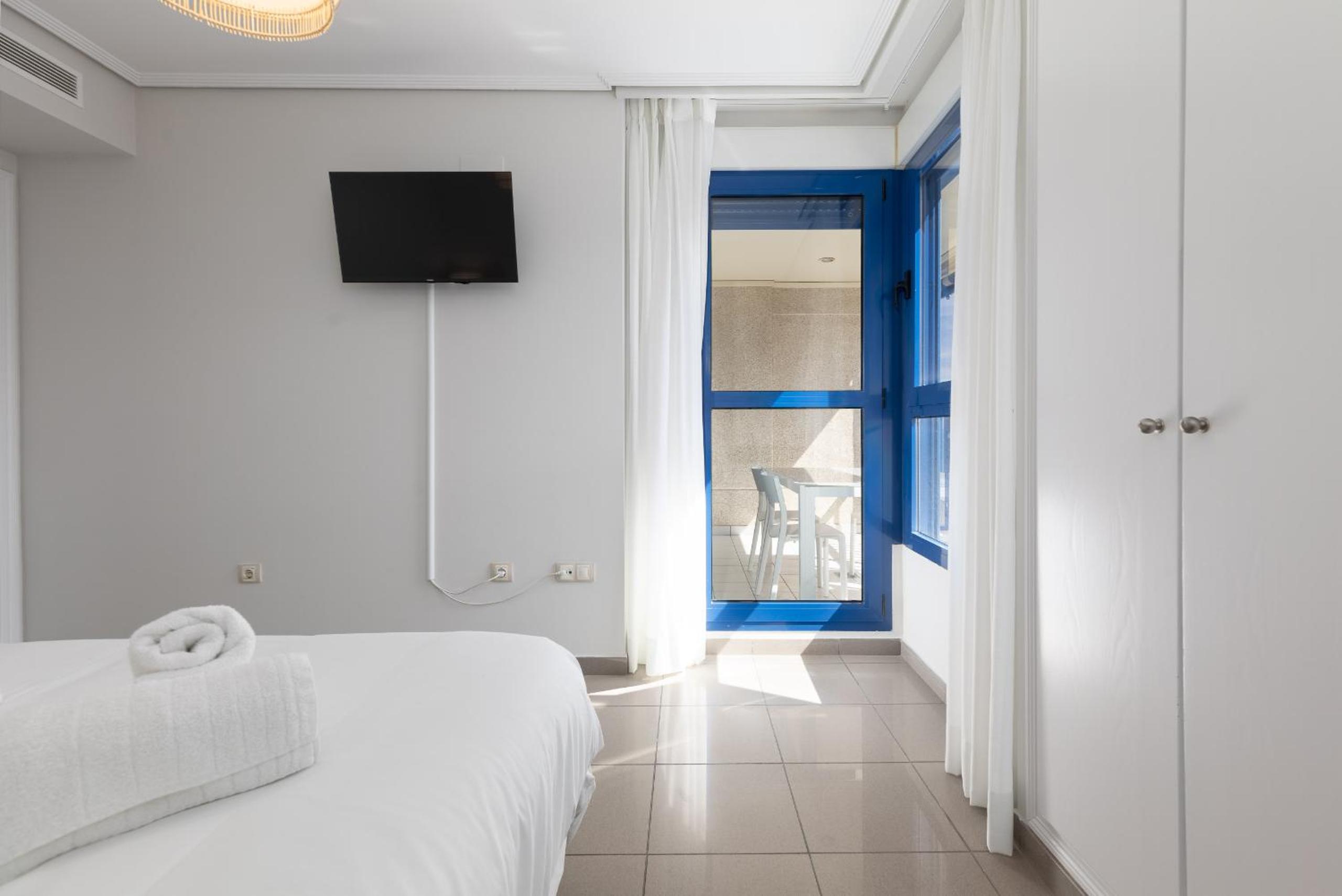 ApartUP Patacona Infinity