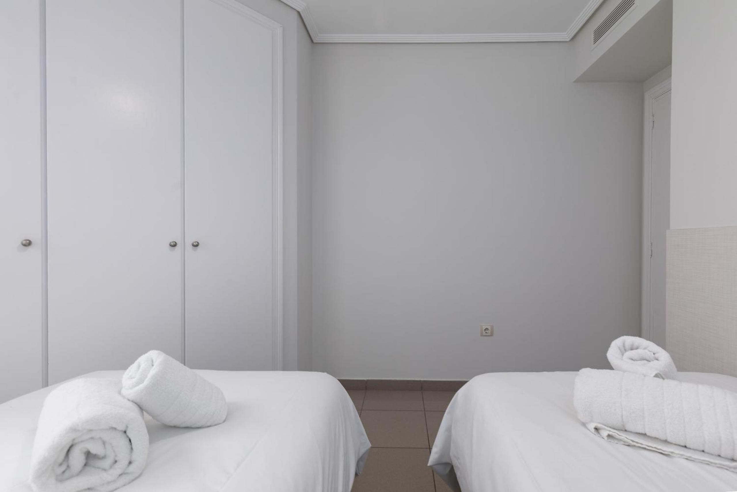 ApartUP Patacona Infinity