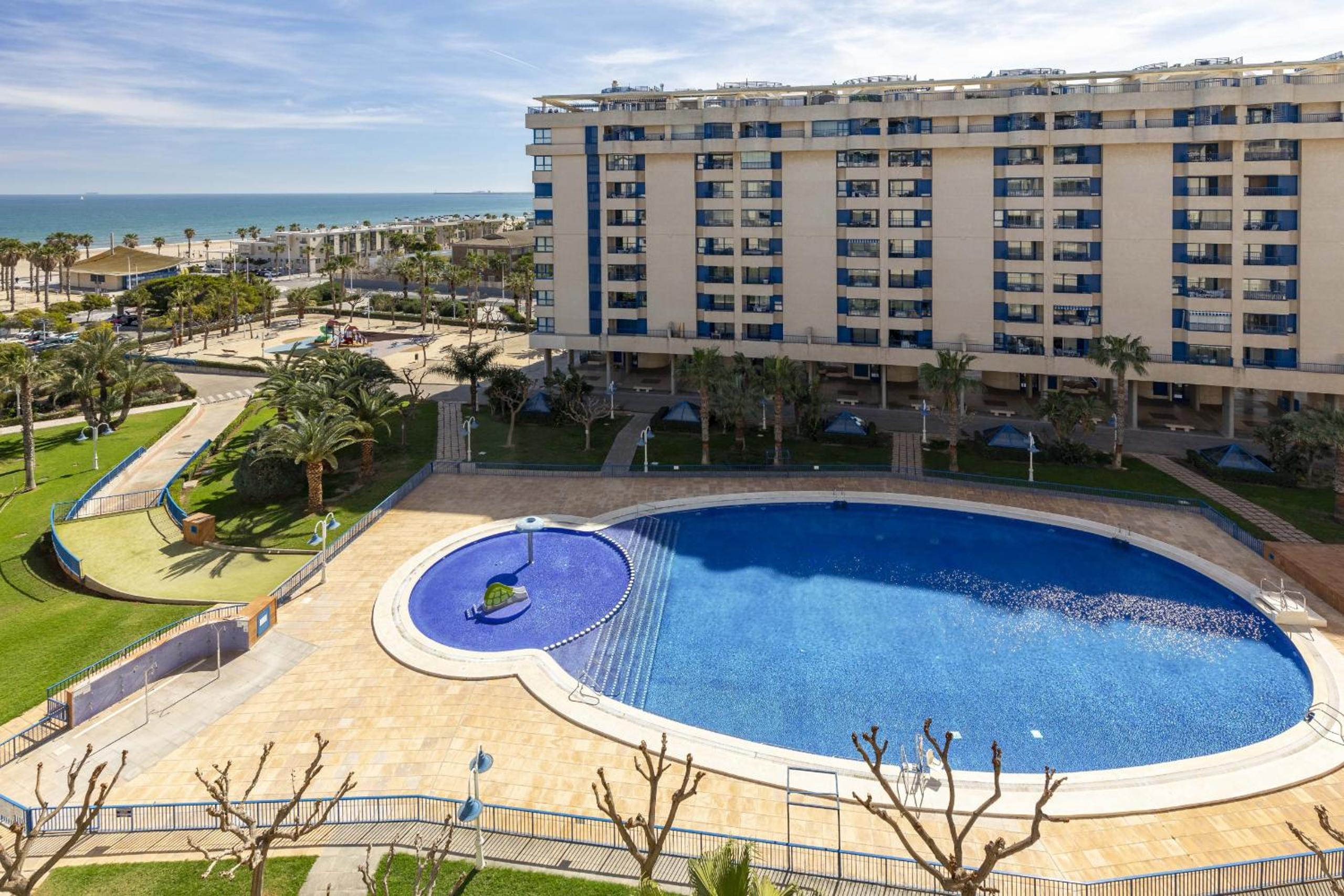 ApartUP Patacona Infinity