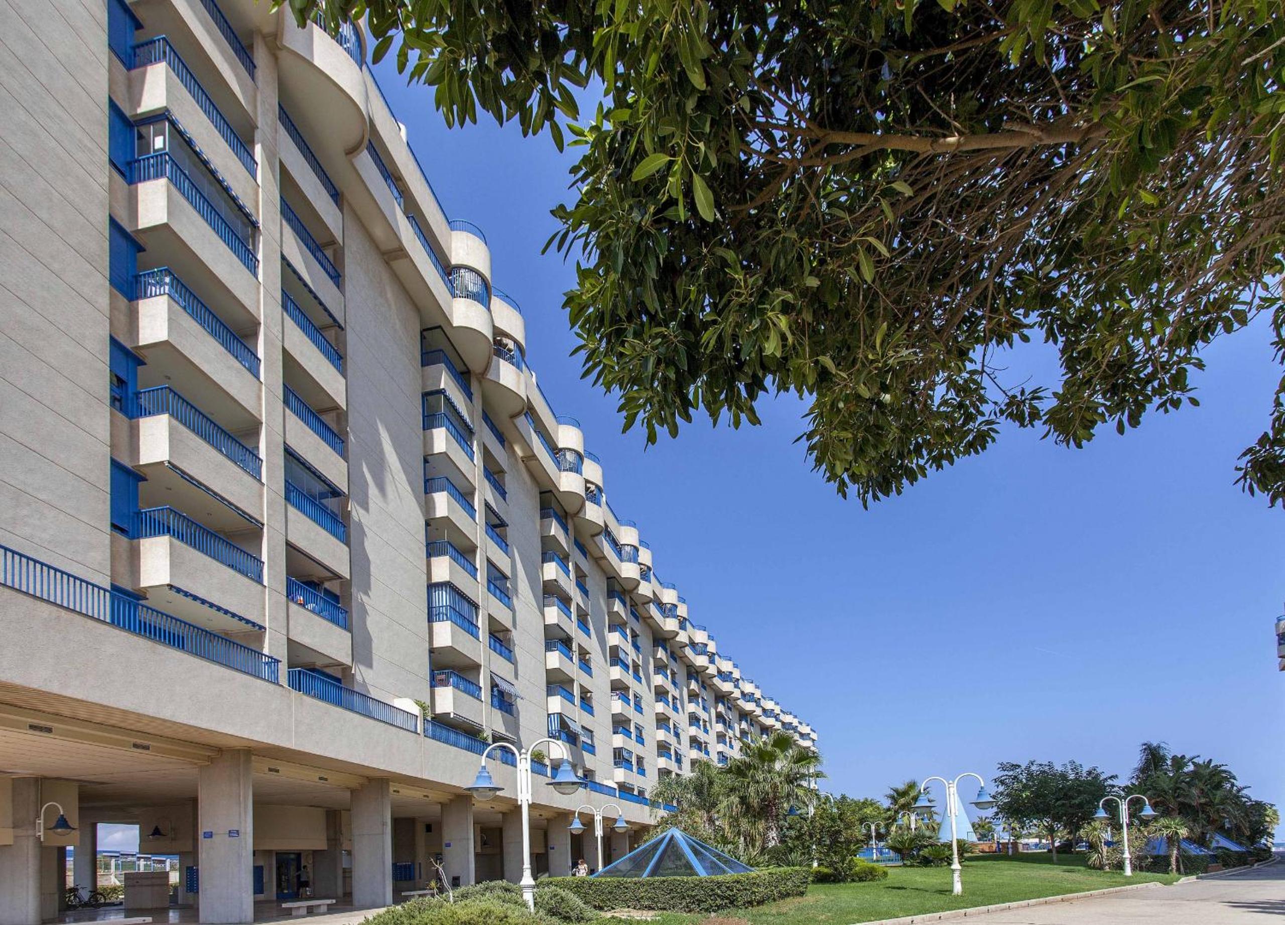 ApartUP Patacona Infinity