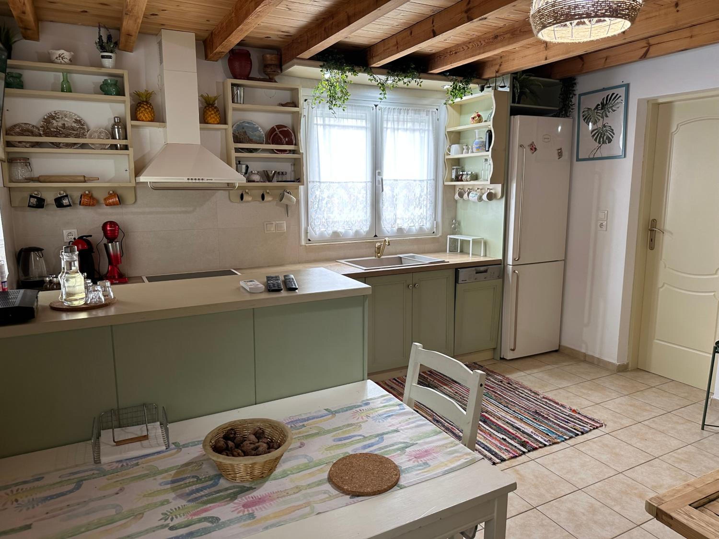 Dafne Holiday House view 4