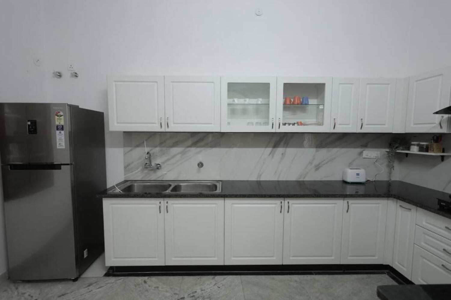 Colonial 3br Villa In Dehradun With Outdoor Jacuzzi By Especial Rentals