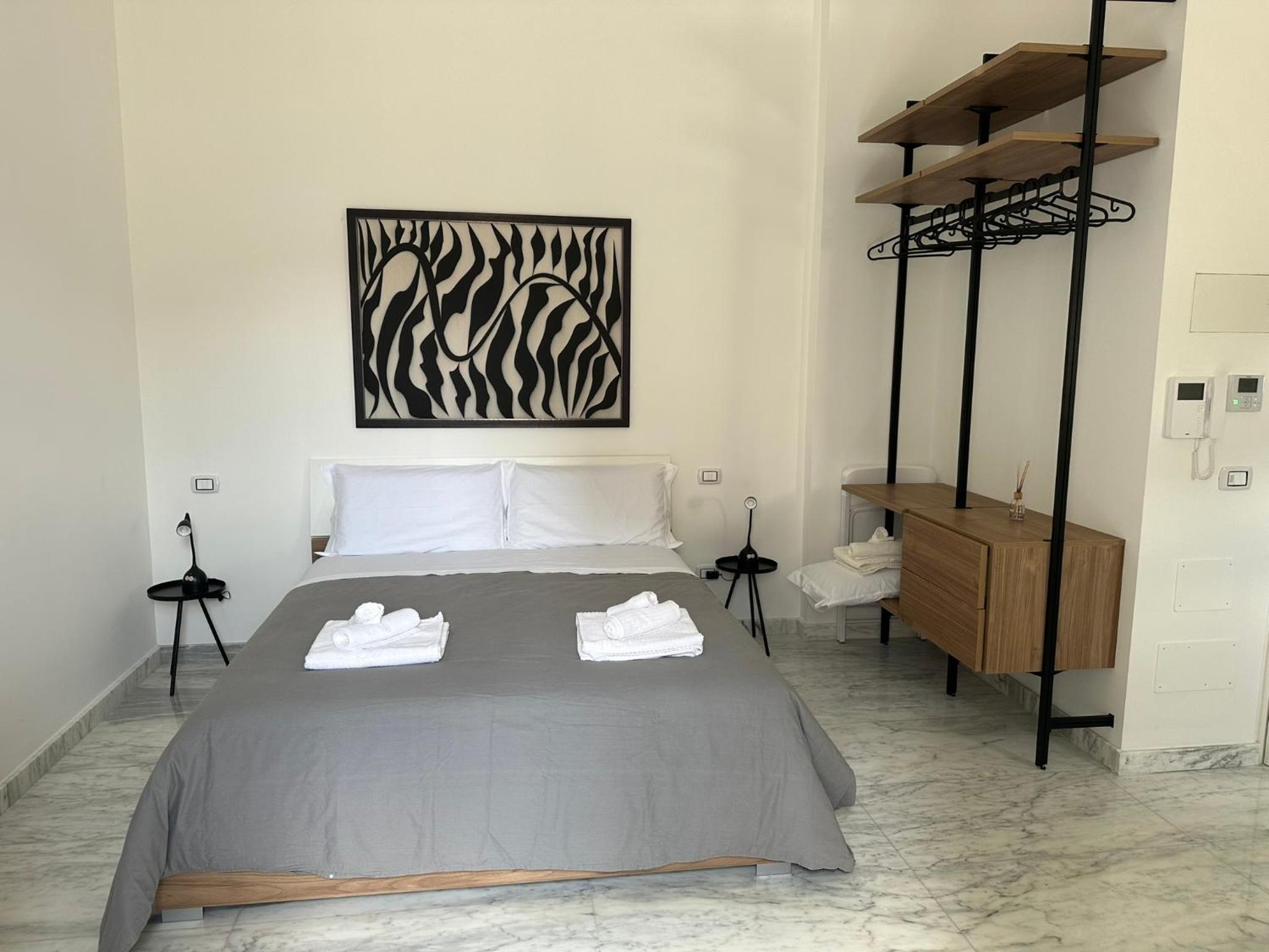 Lily Suite