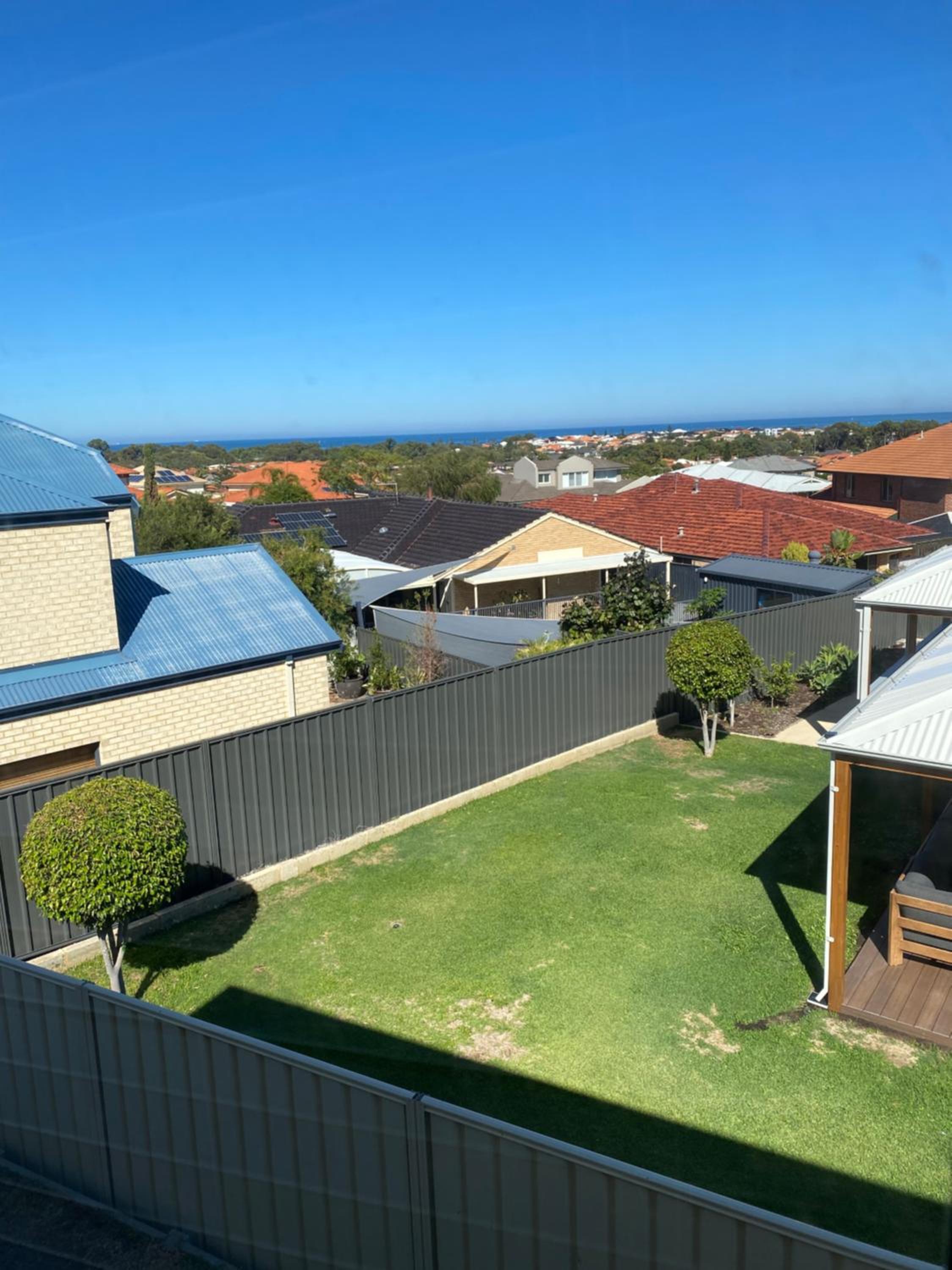 Hillarys Sea-View Panoramic Living