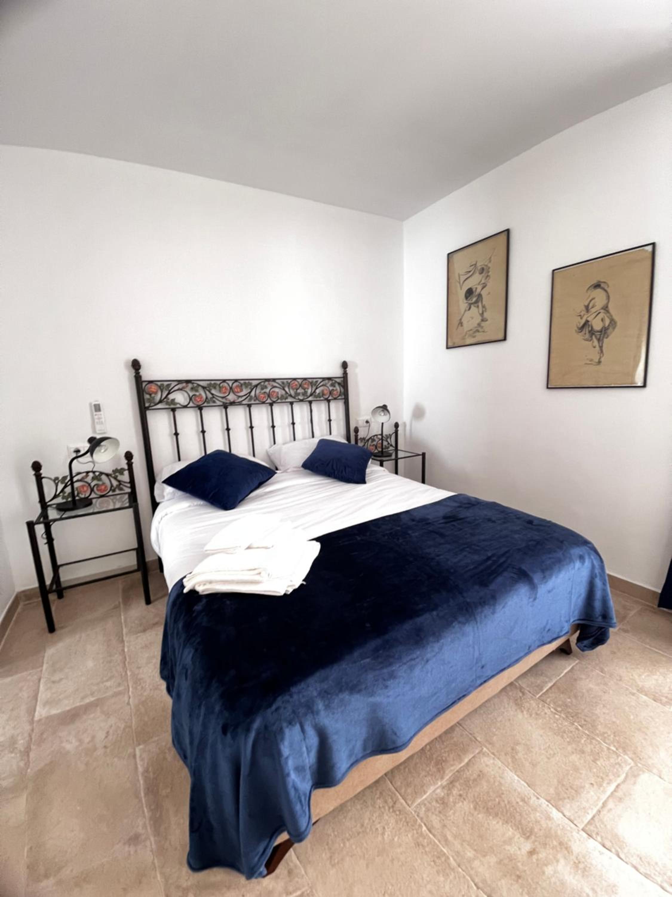 Shanti’s Andalusian Rooms