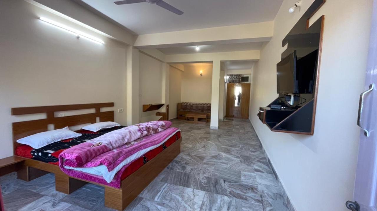 shadow homestay
