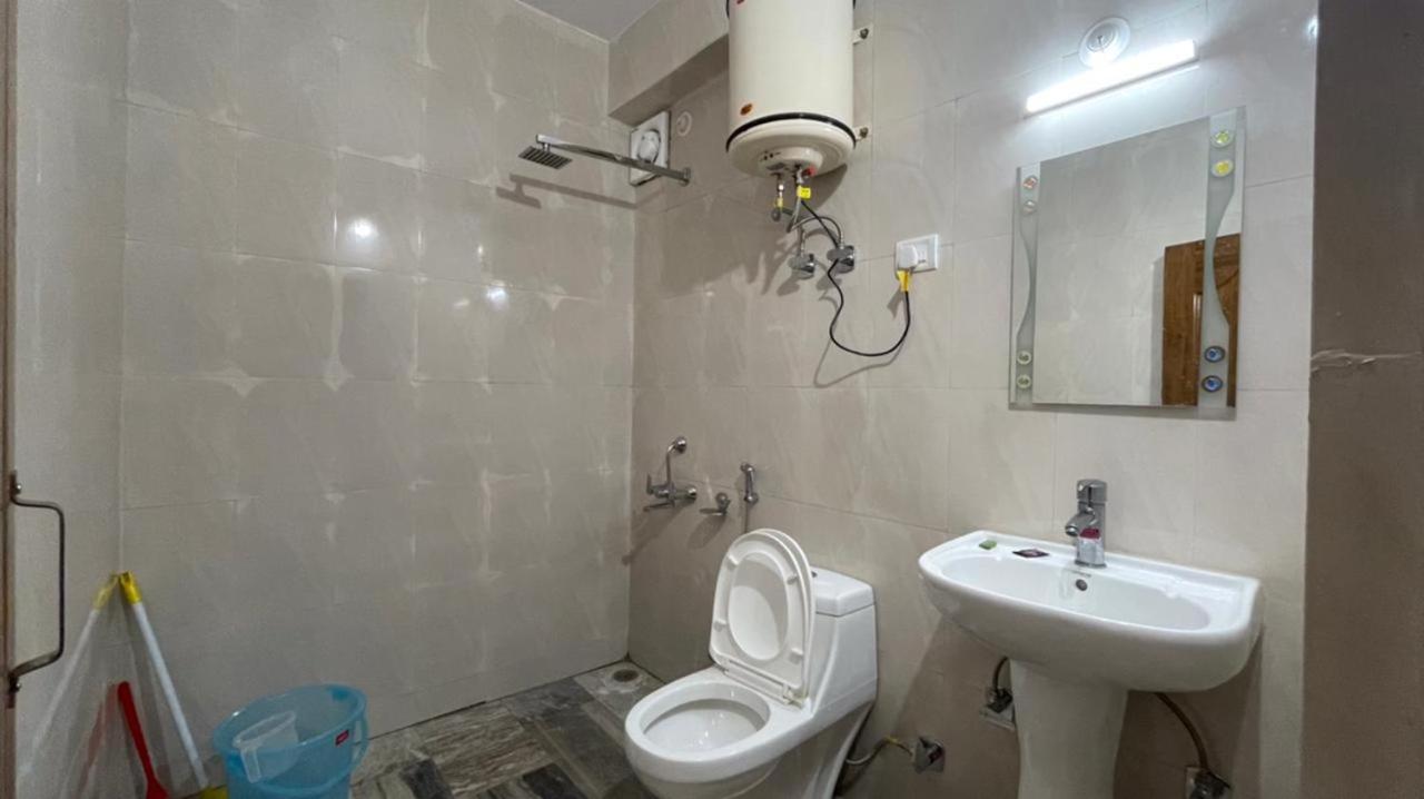 shadow homestay