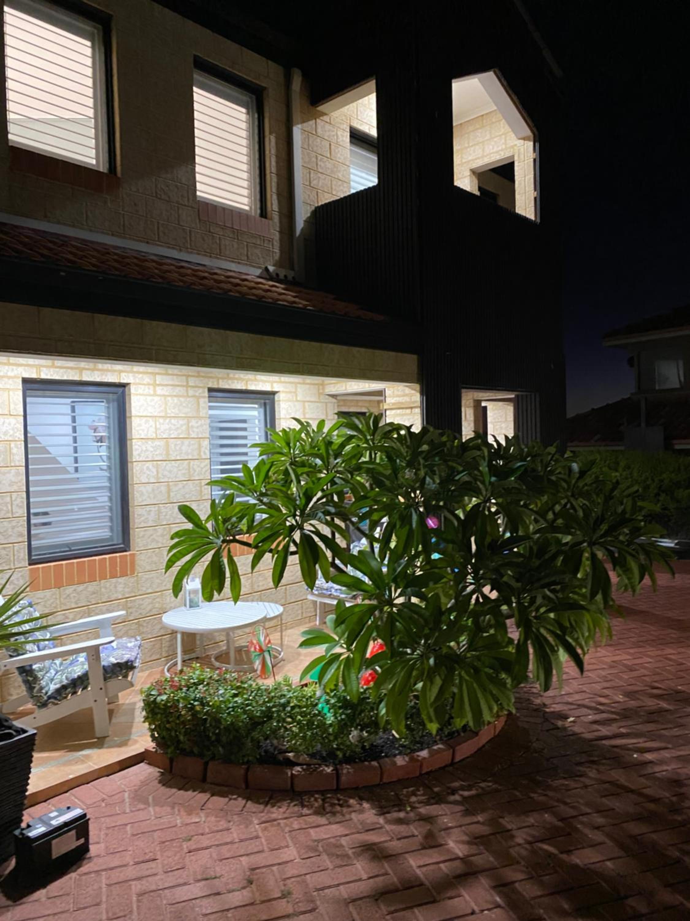Hillarys Sea-View Panoramic Living