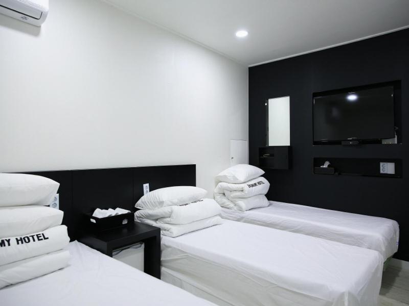 Ekonomy Hotel