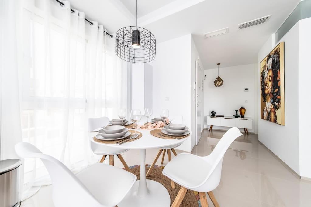 Casa Marietha Apartment with swimming pool and roof terrace