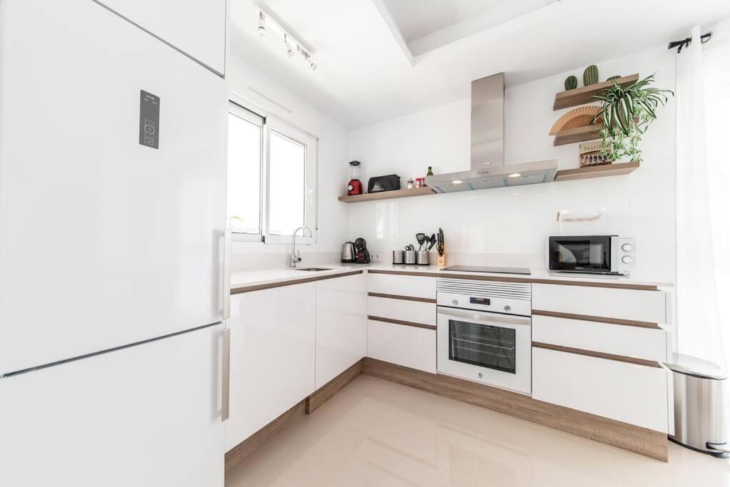 Casa Marietha Apartment with swimming pool and roof terrace