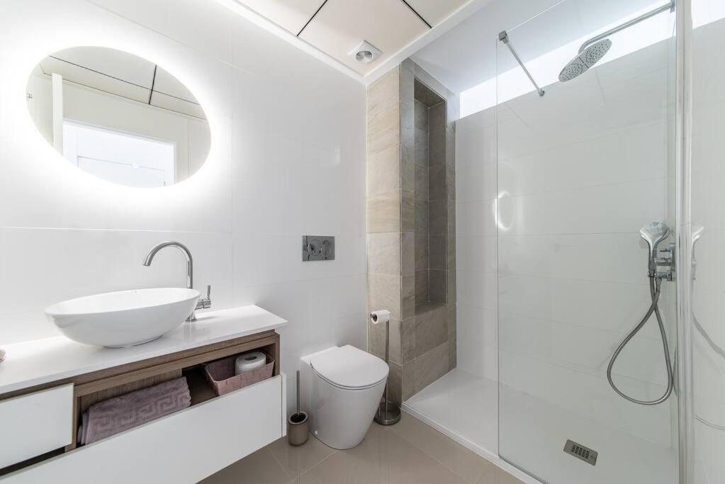 Casa Marietha Apartment with swimming pool and roof terrace