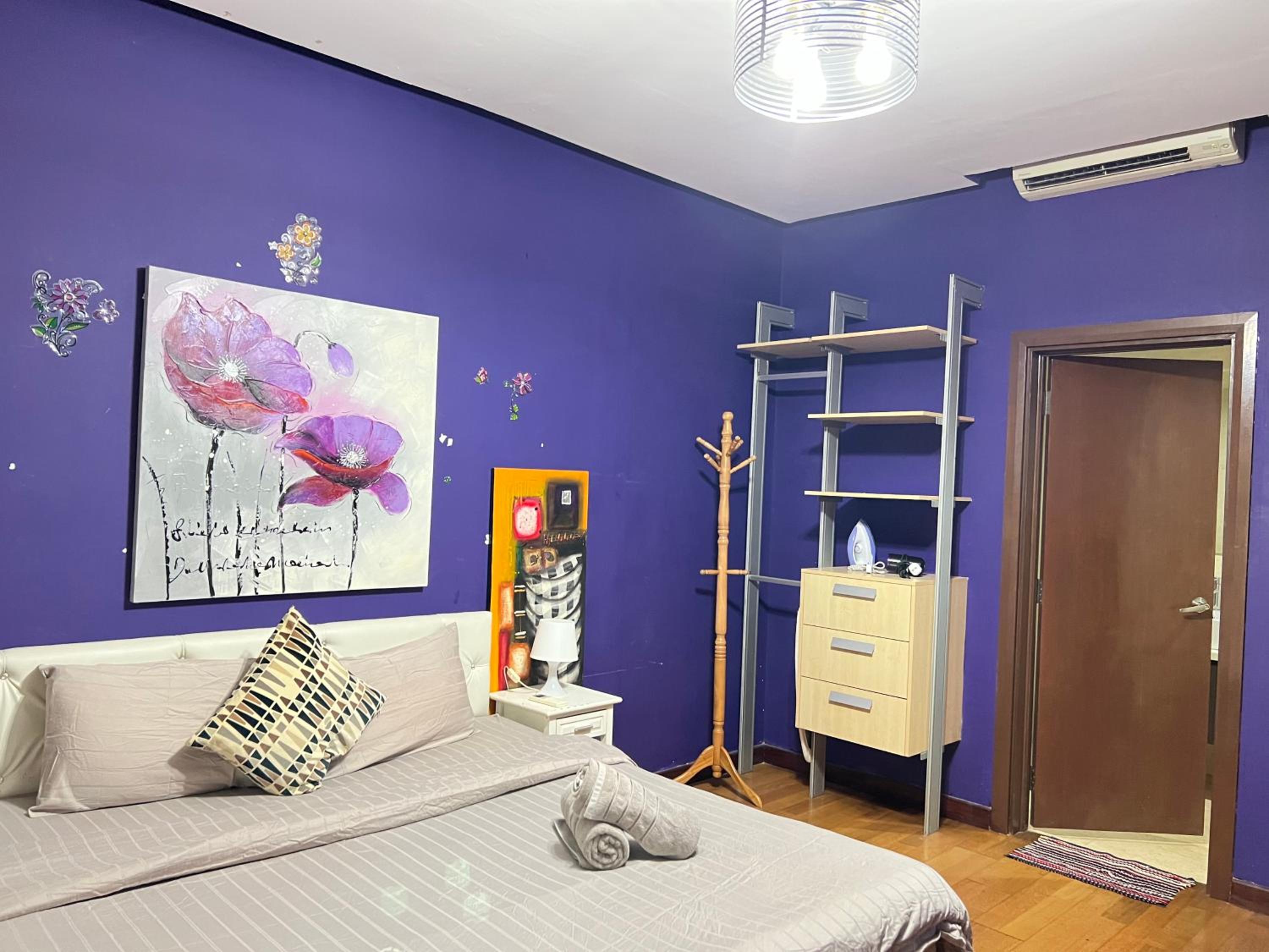 Spritz Empire Regalia Suites & Residence
