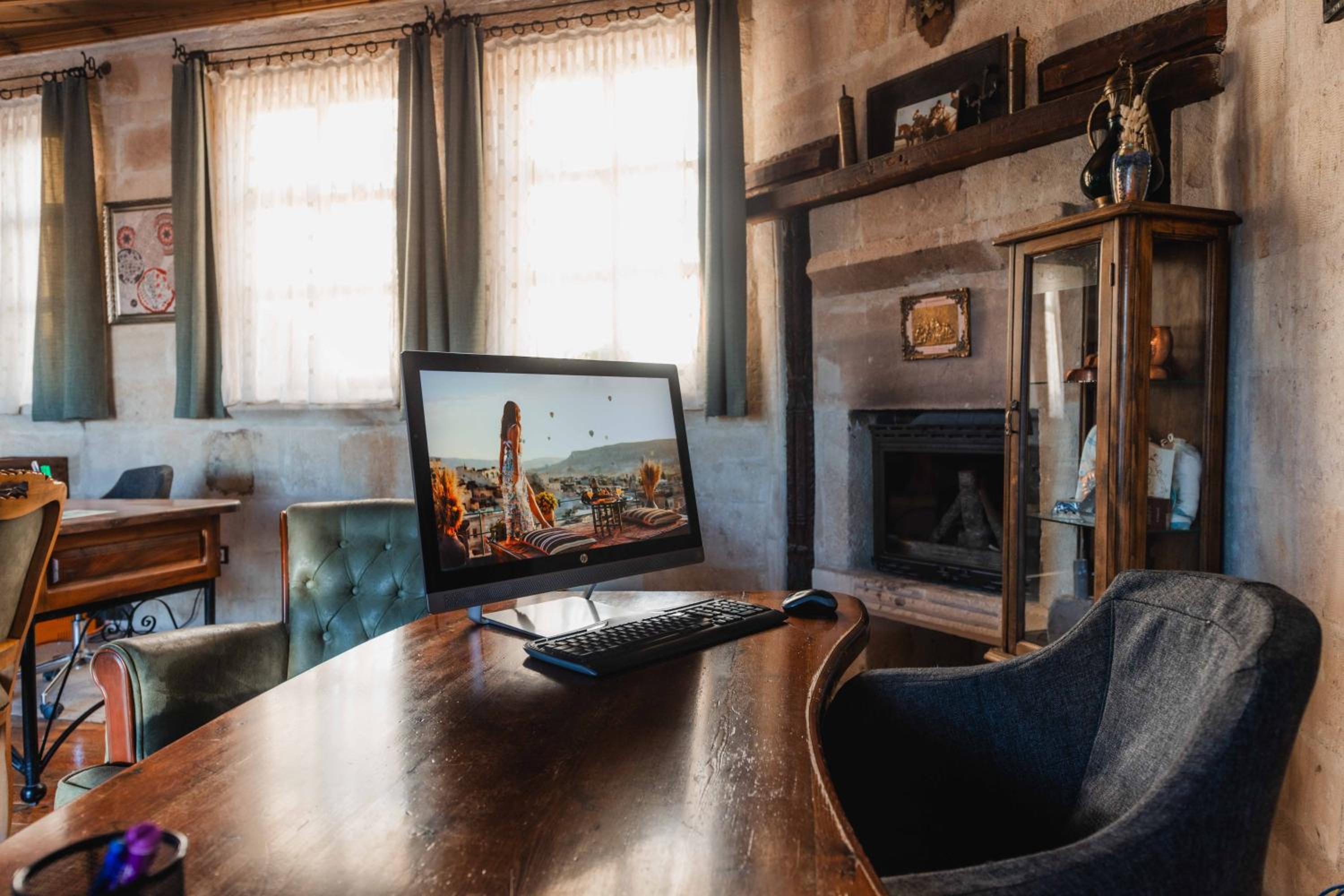 Sultan Cave Suites - Image 35