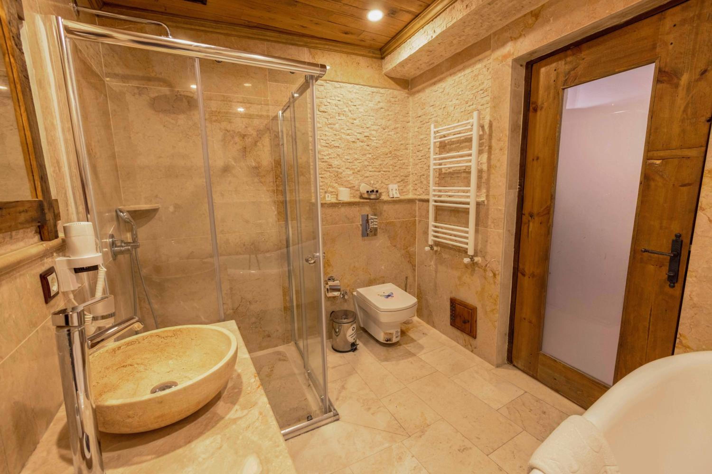 Sultan Cave Suites - Image 44