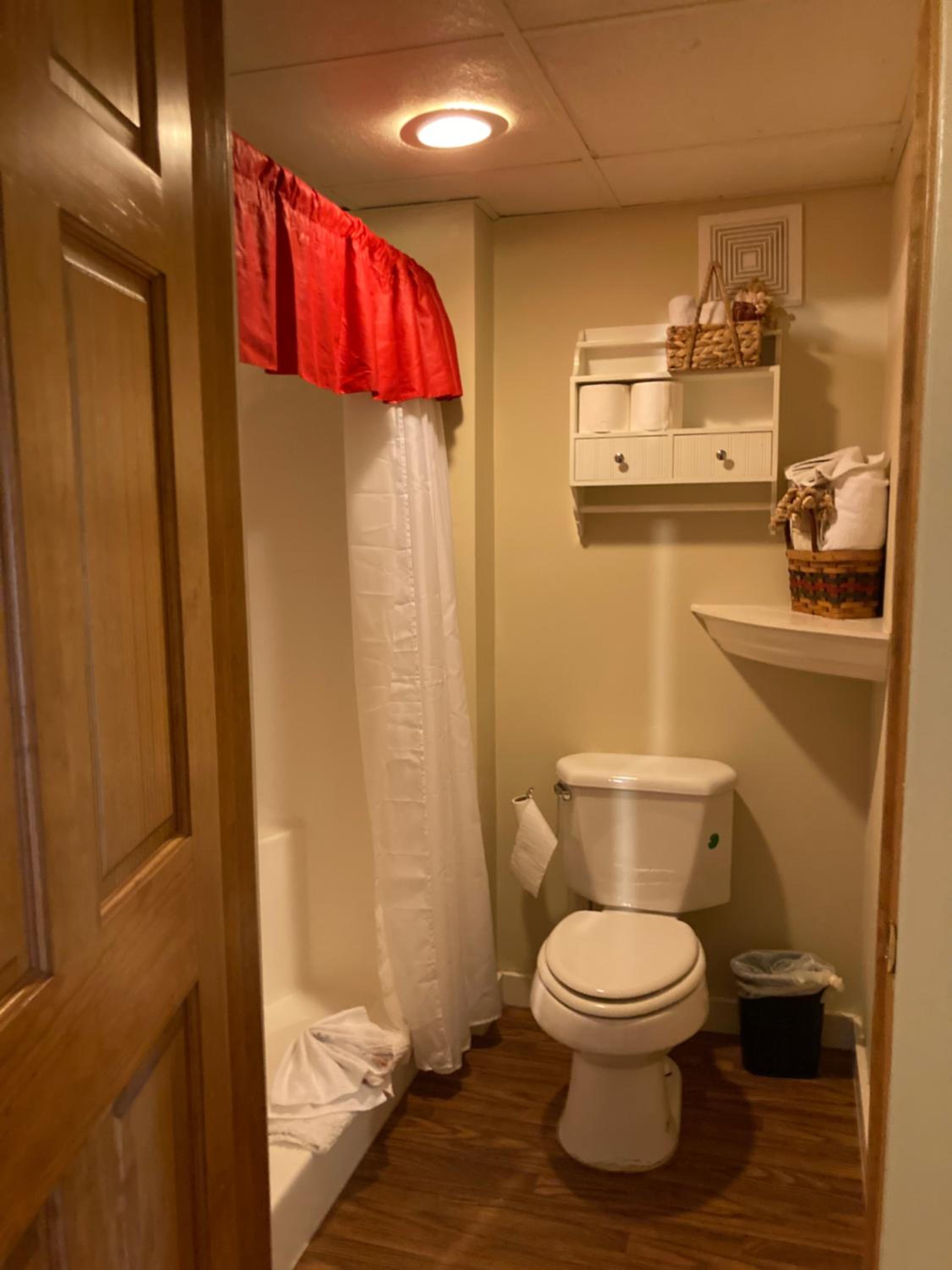 All Seasons Inn