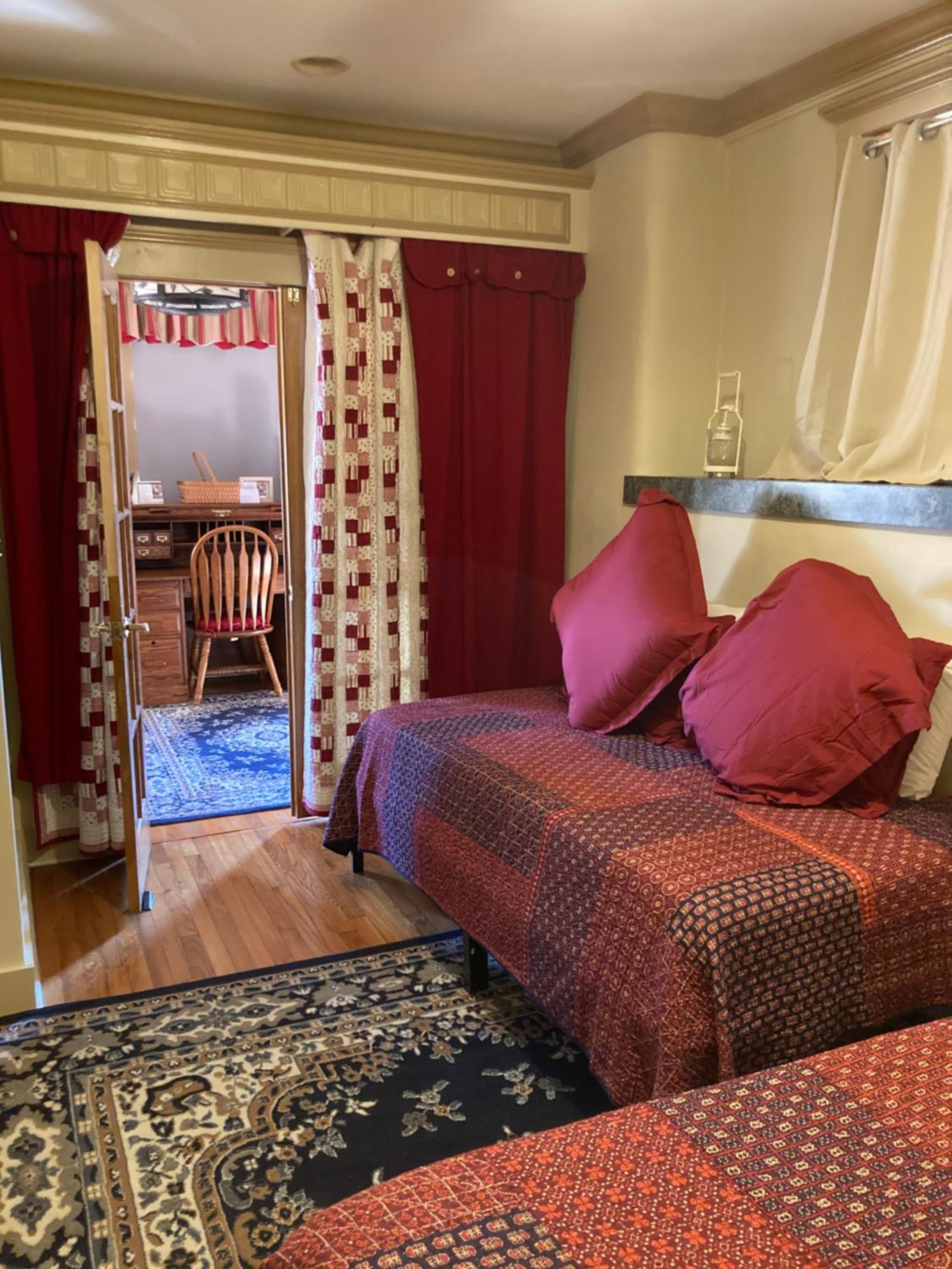 All Seasons Inn